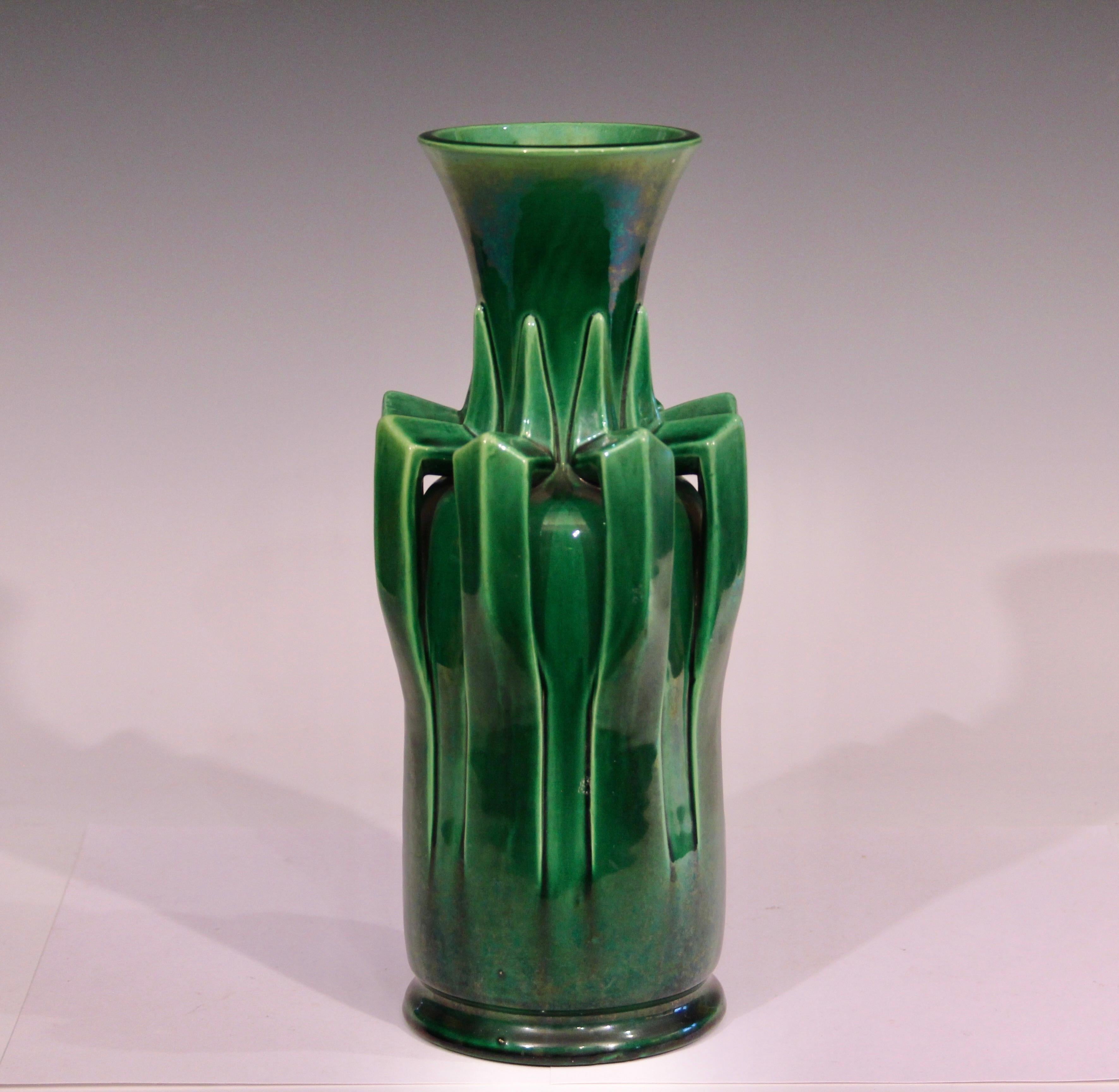 Art Nouveau Antique Awaji Pottery Arts & Crafts Green Organic Nouveau Monochrome Vase