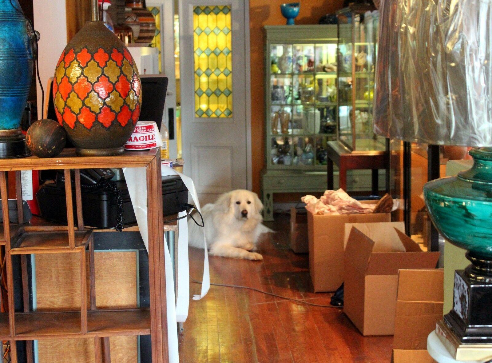 Antico vaso blu di Awaji Pottery con intreccio in ottone in vendita 1