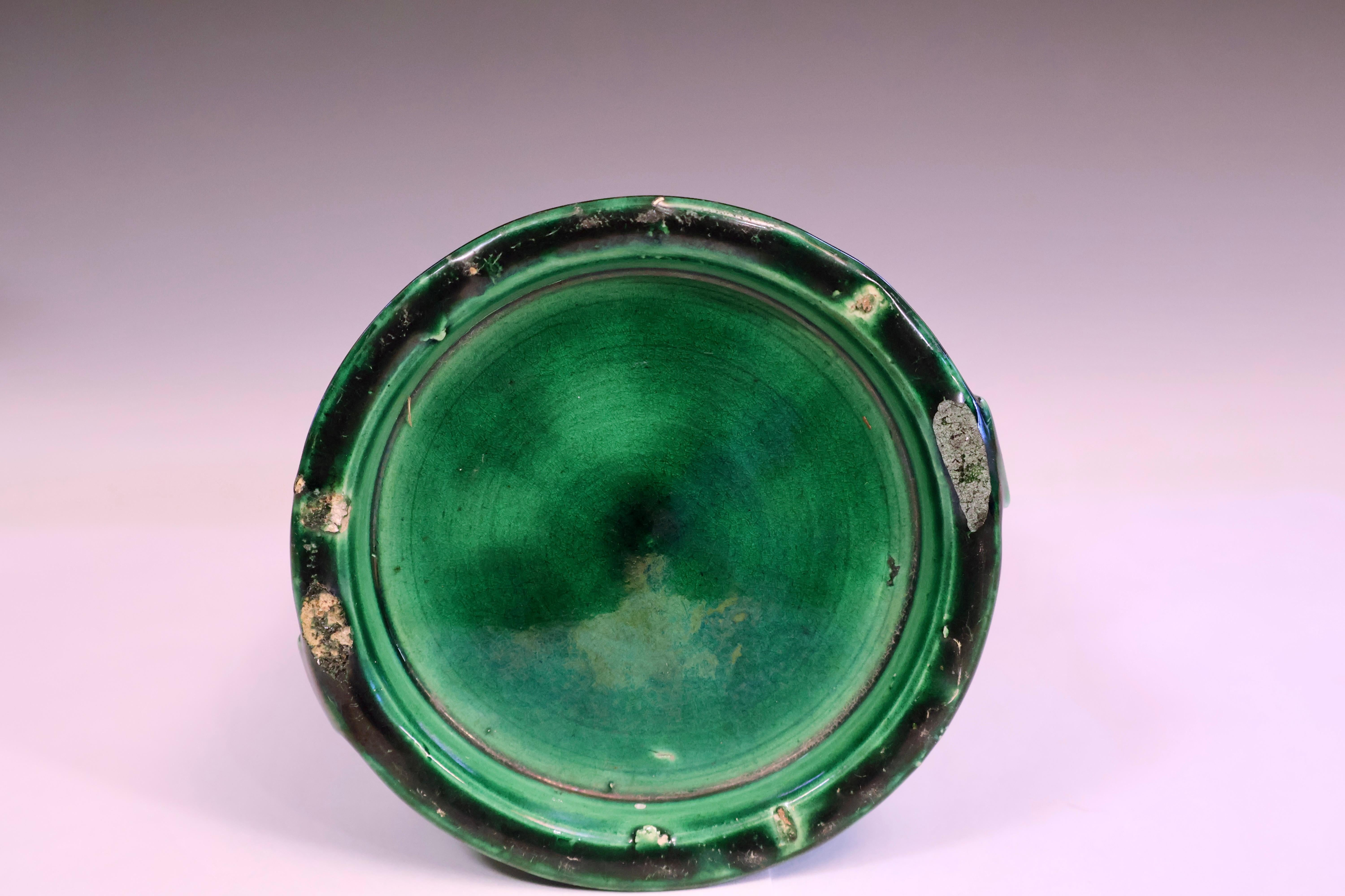 Antique Awaji Pottery Tall Vase with Double Buttress Handles in Deep Green Glaze In Good Condition For Sale In Wilton, CT