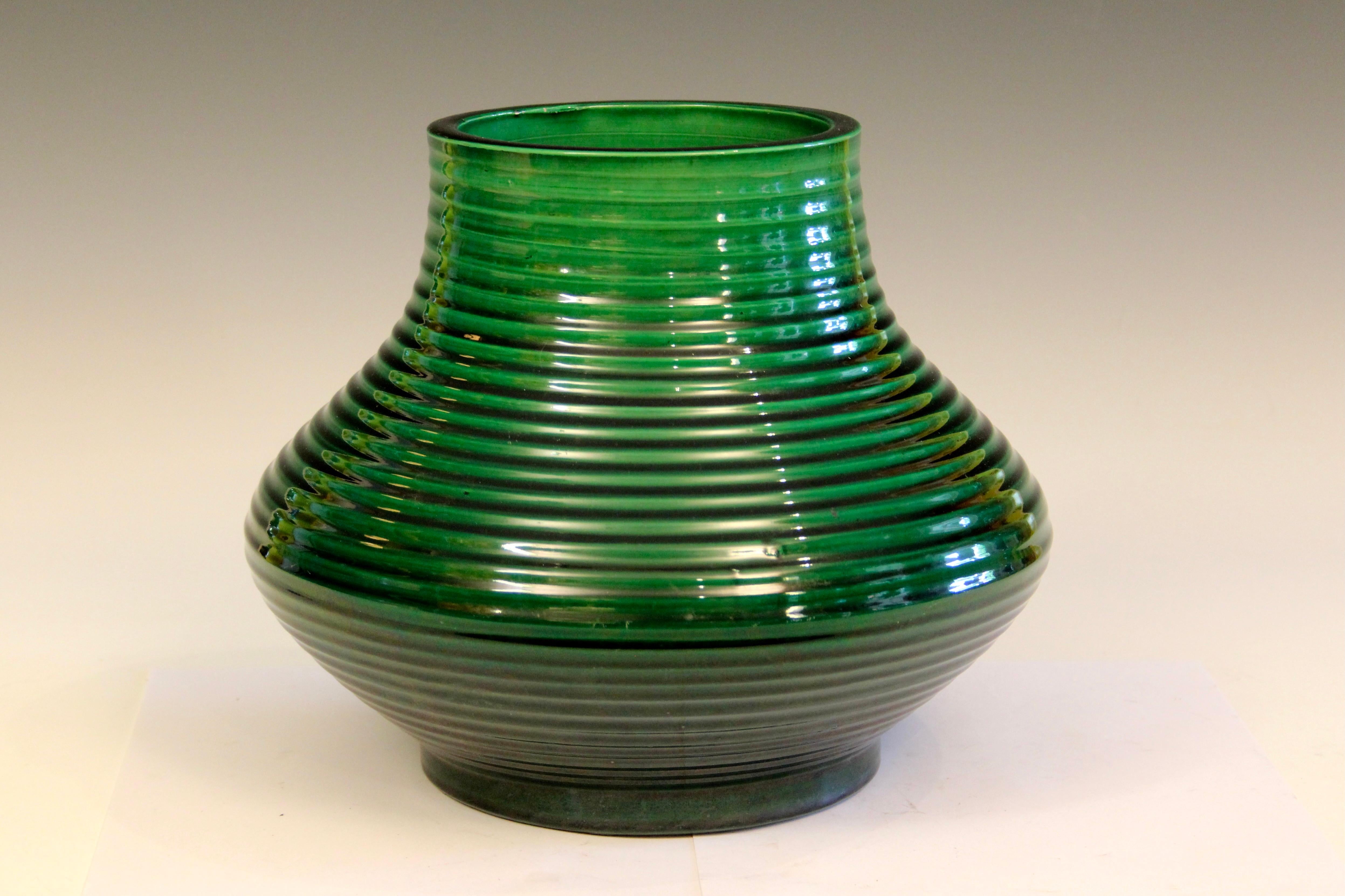 green swirl vase