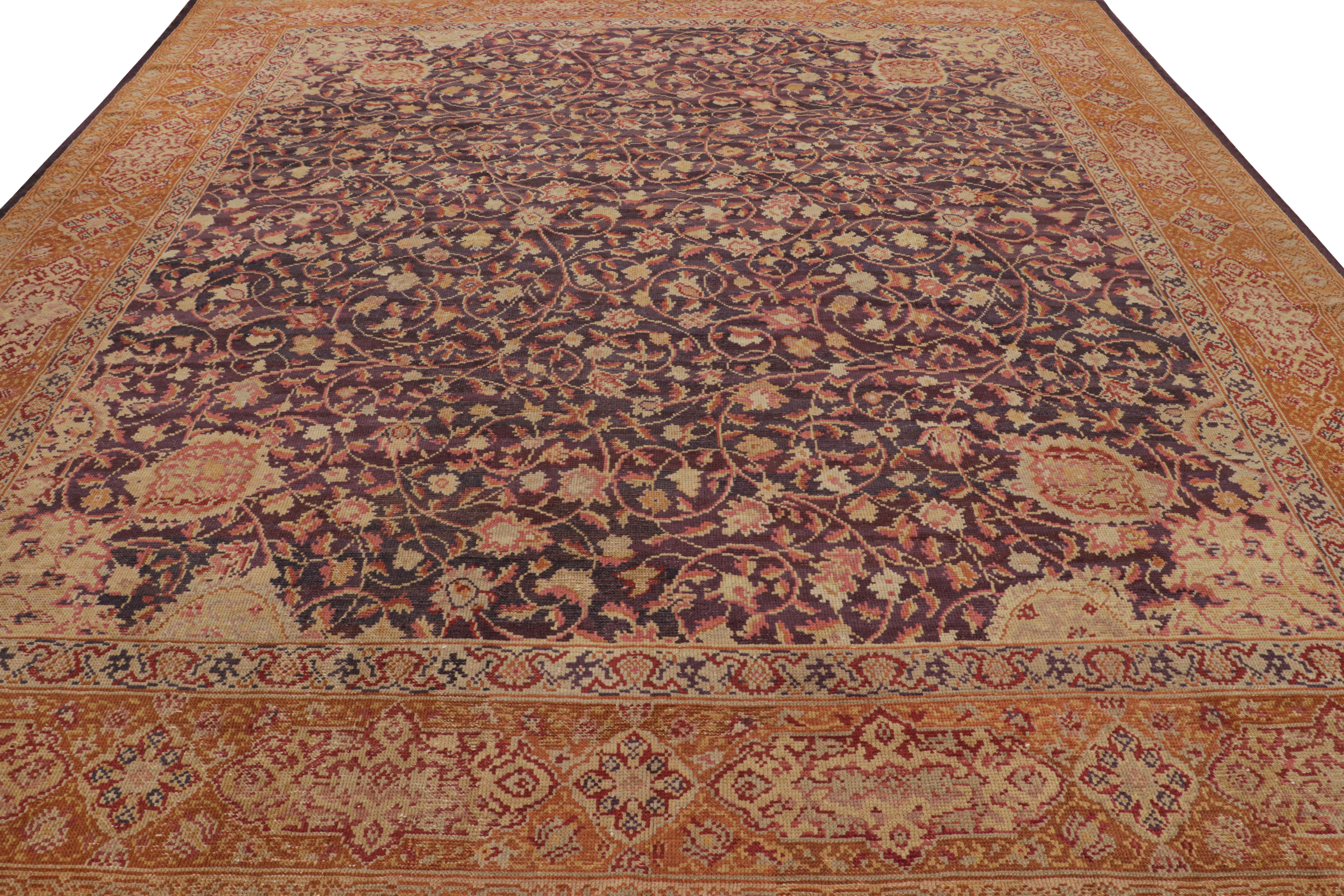 Antiker Teppich im Axminster-Stil, handgeknüpft aus Wolle, beige mit Blumenmuster (Irisch) im Angebot