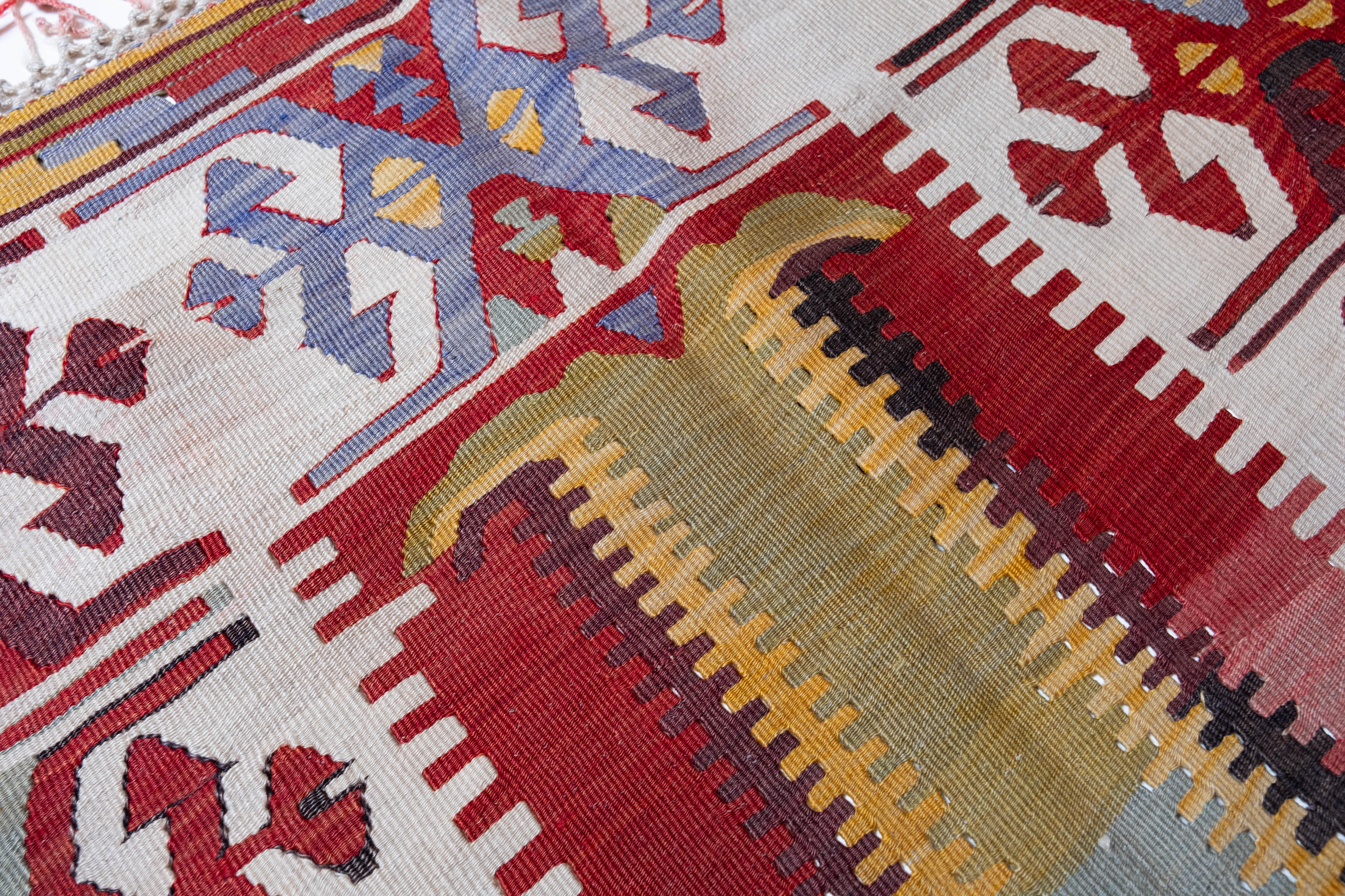 Antiker Aydin-Kelim-Teppich aus Wolle, Alt-Vintage, west Anatolischer türkischer Teppich im Zustand „Gut“ im Angebot in Tokyo, JP