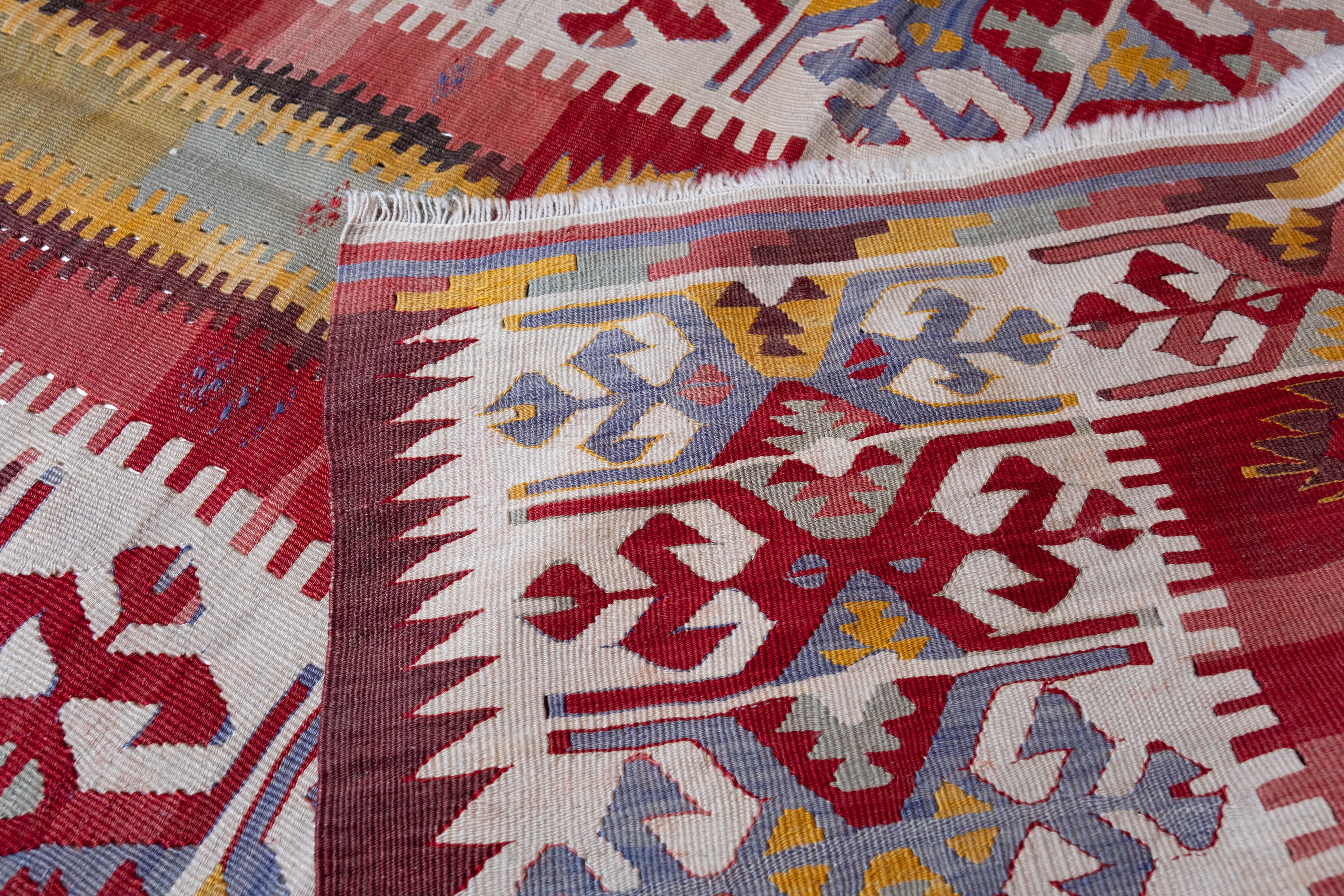 Antiker Aydin-Kelim-Teppich aus Wolle, Alt-Vintage, west Anatolischer türkischer Teppich (20. Jahrhundert) im Angebot