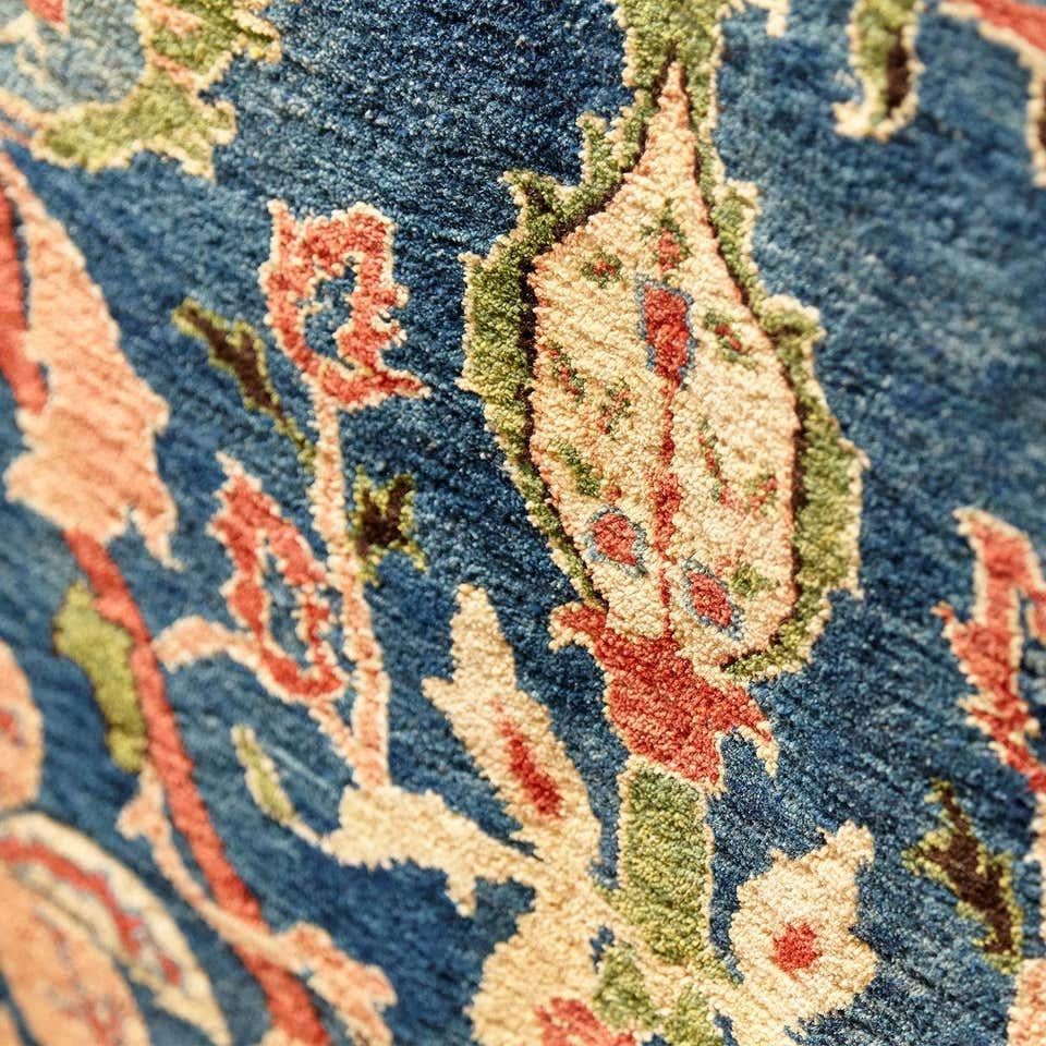 Antiker handgeknüpfter, großer Azeri Arts & Crafts Turkey-Teppich, Türkei, 1980 (Handgeknüpft) im Angebot