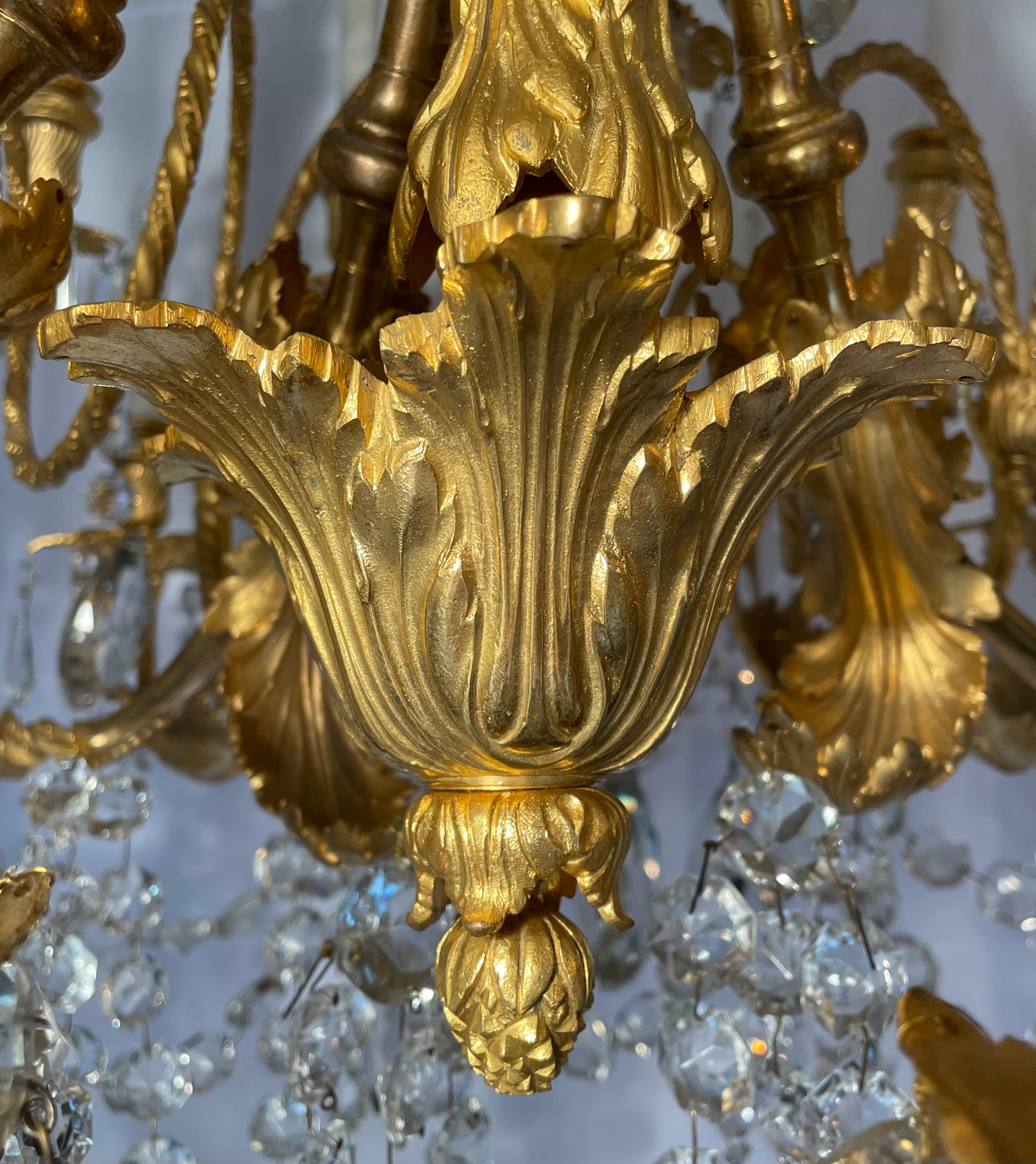 Lustre ancien en cristal et bronze doré de Baccarat vers 1890 en vente 4