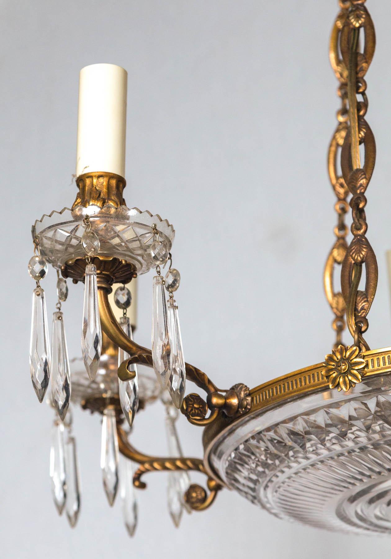 Antique Baccarat Diamond Cut Chandelier In Good Condition For Sale In Stamford, CT