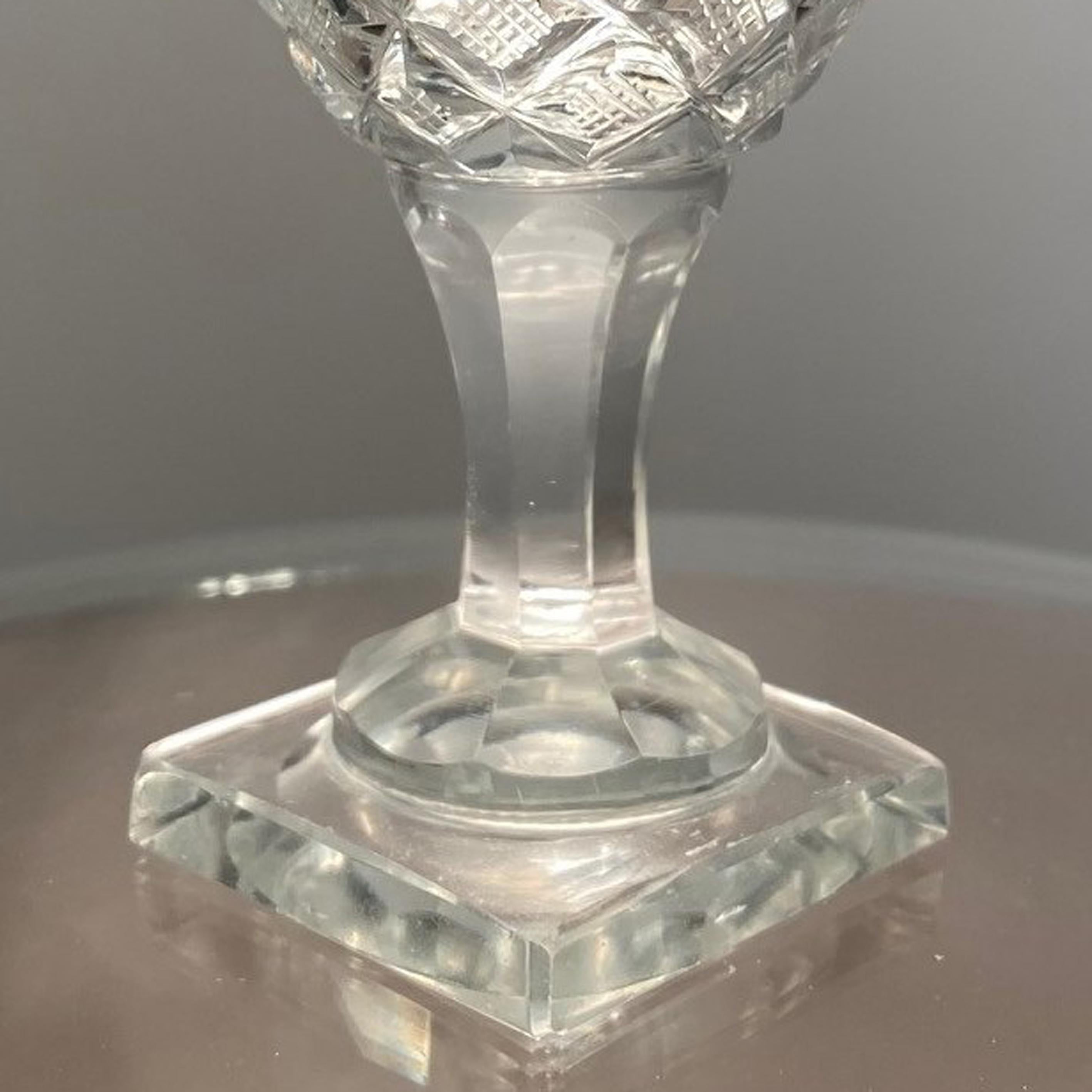 Ensemble antique de 12 verres à vin de Porto de Baccarat, manufacture de St. Anne, Voneche, 1810. en vente 1