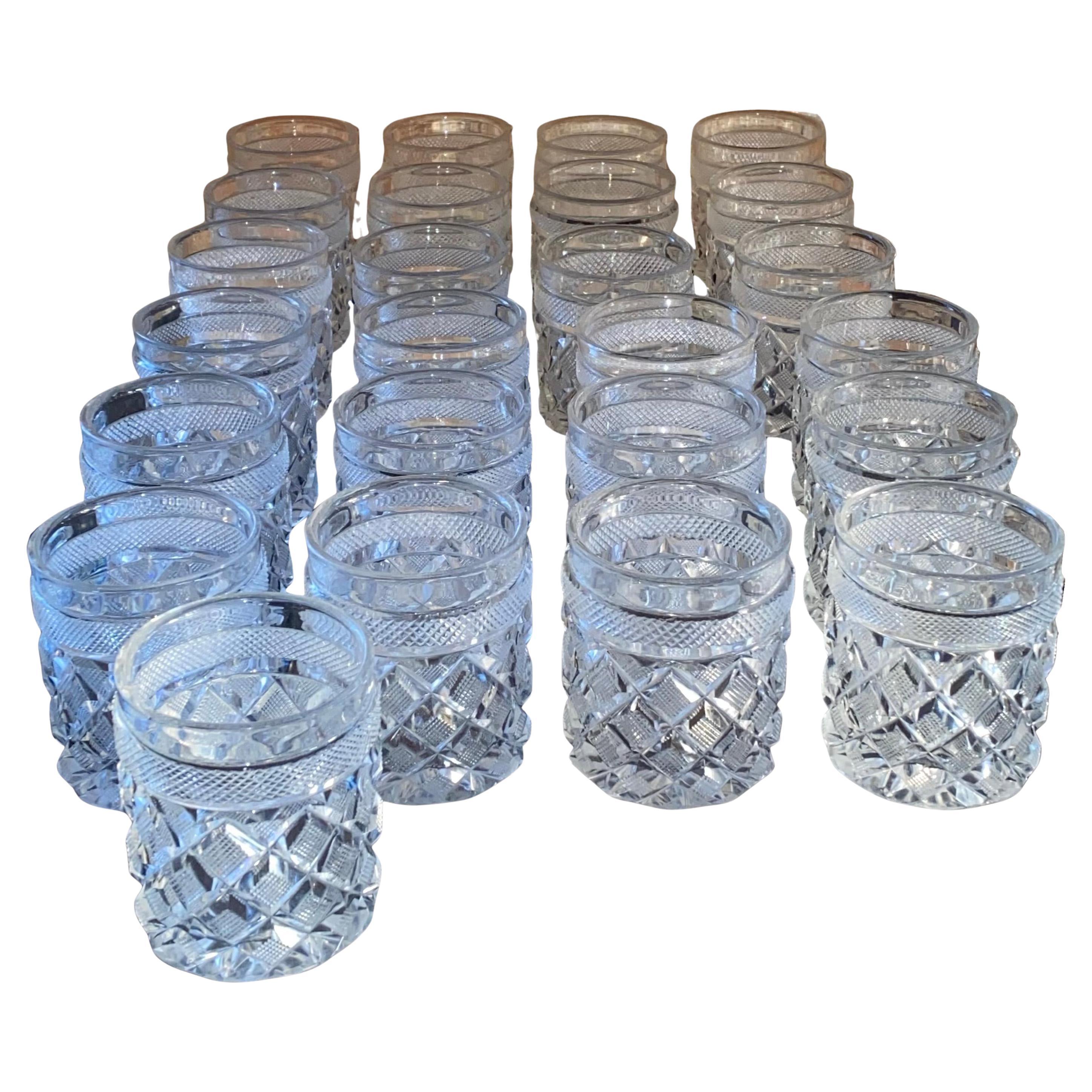 Antike Baccarat Bechergläser aus der Manufaktur Sainte Anne in Voneche, ca. 1810. im Angebot