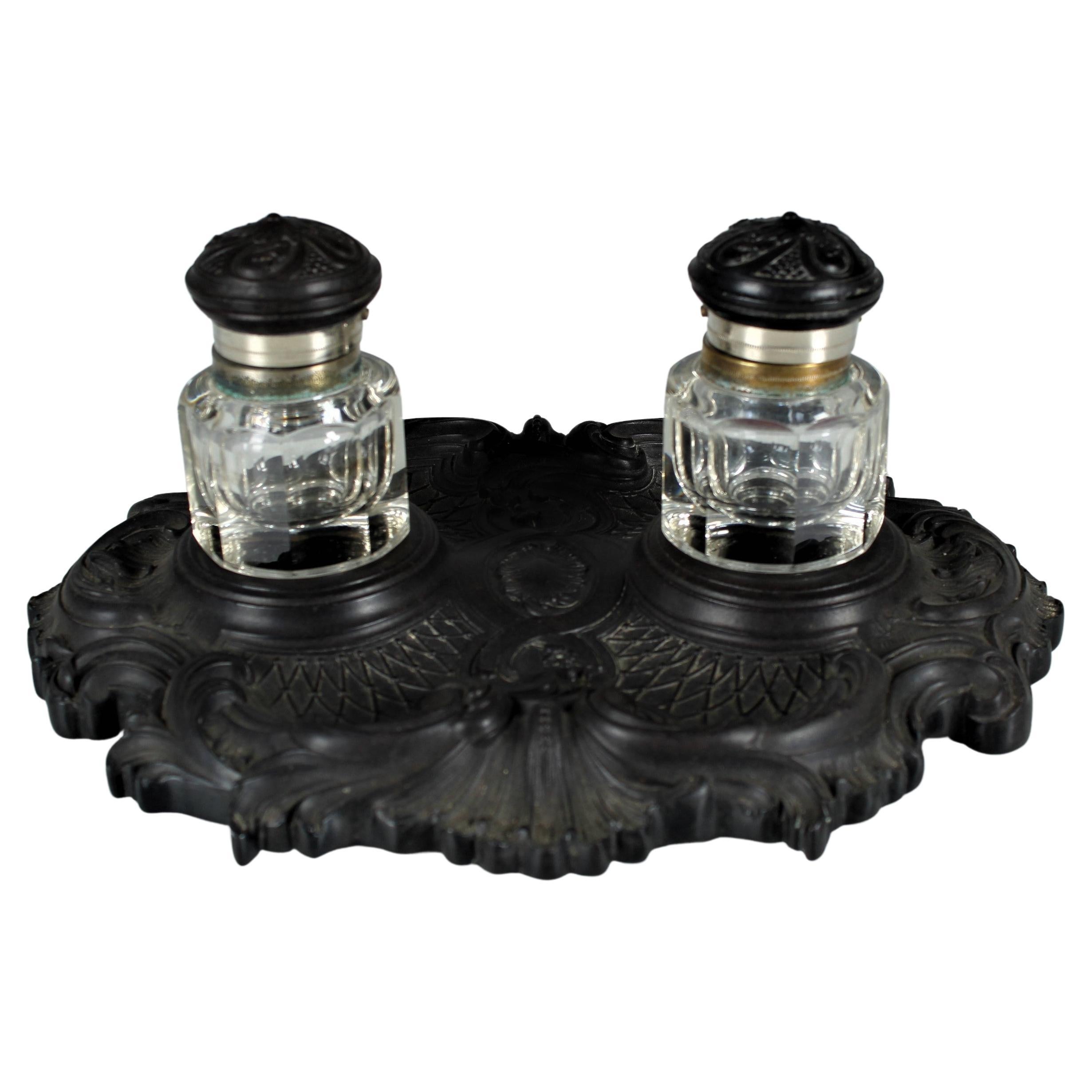 Antique Double Inkstand With Glass Inserts, Gutta-Percha, France, Circa 1880 For Sale