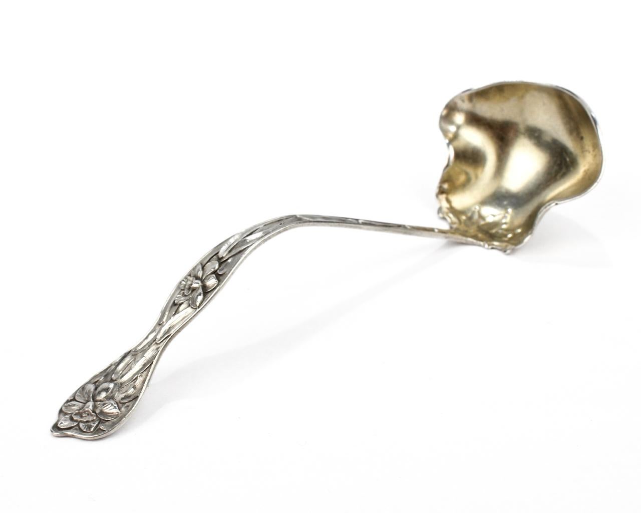 Art Nouveau Antique Baker Manchester Daffodils Sterling Silver Sauce Ladle For Sale