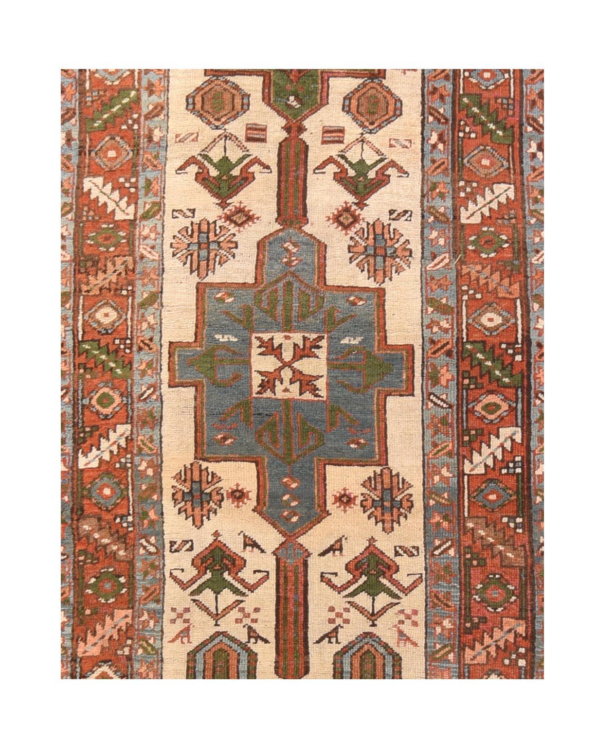 Bakhshaish rug, measures: 3'4'' x 14'0''.
