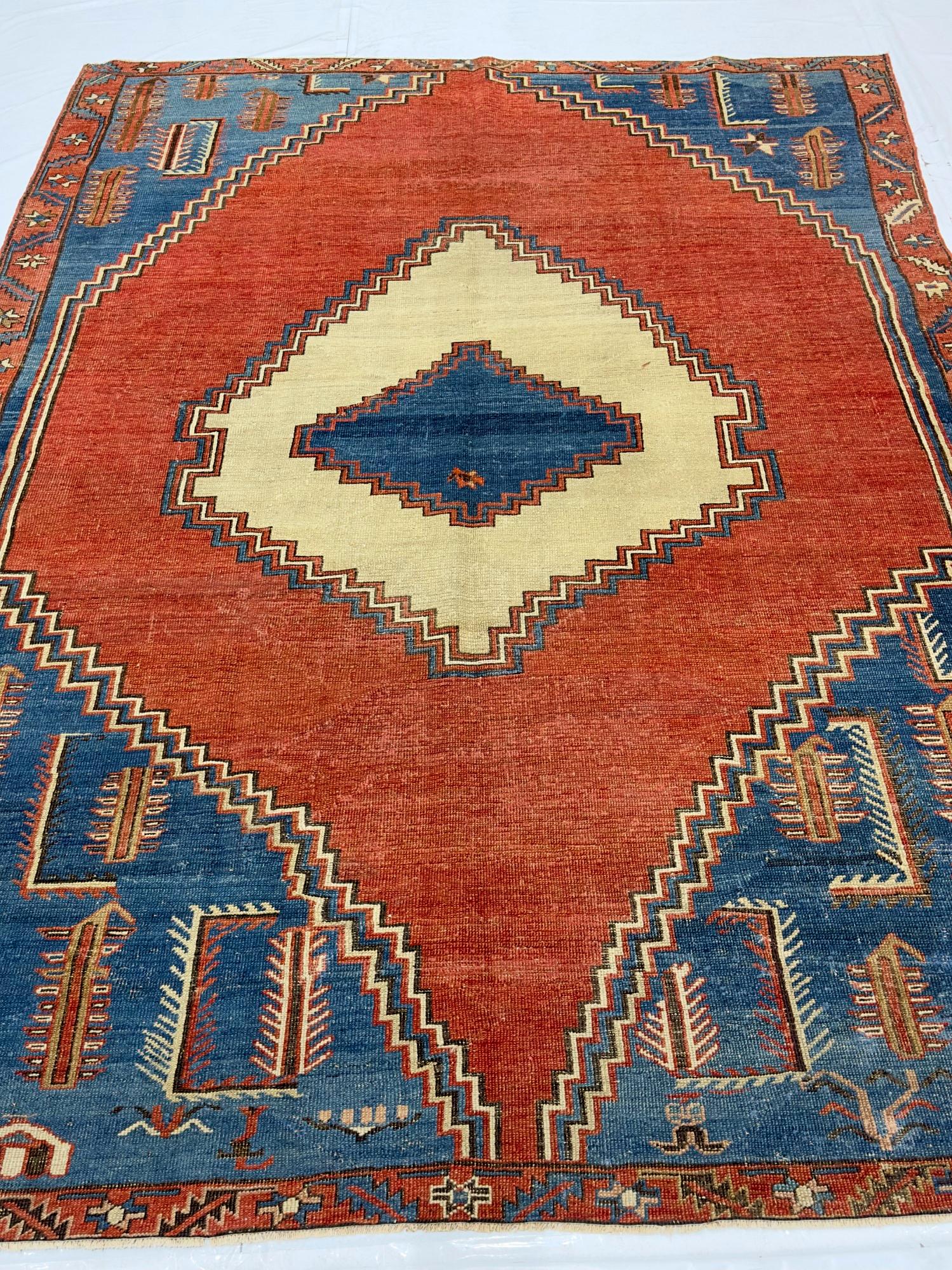 Antique Bakhshayesh Rug 6'0