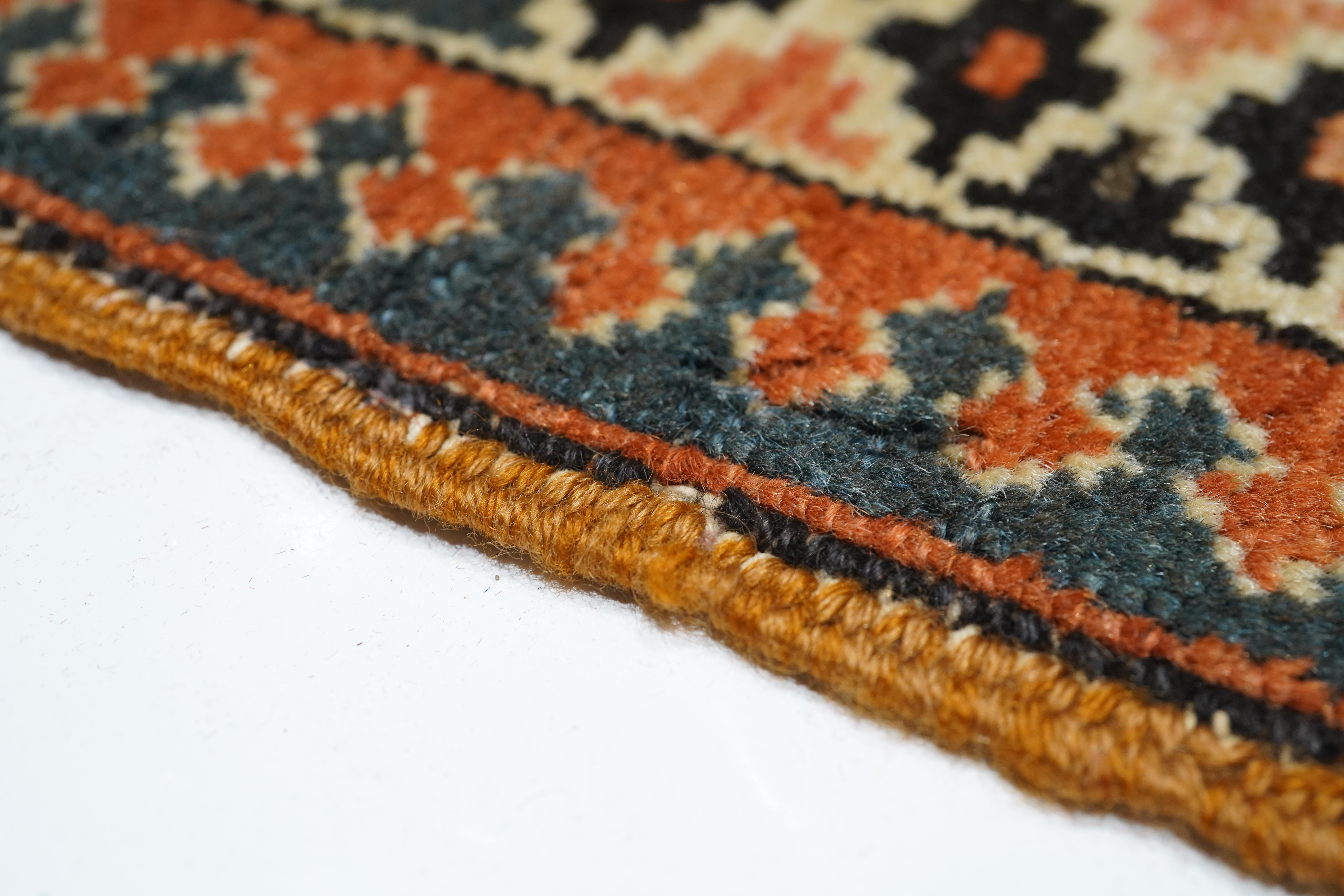 Antiker Bakhshayesh-Teppich 9'3'' x 13'0'' (Persisch) im Angebot