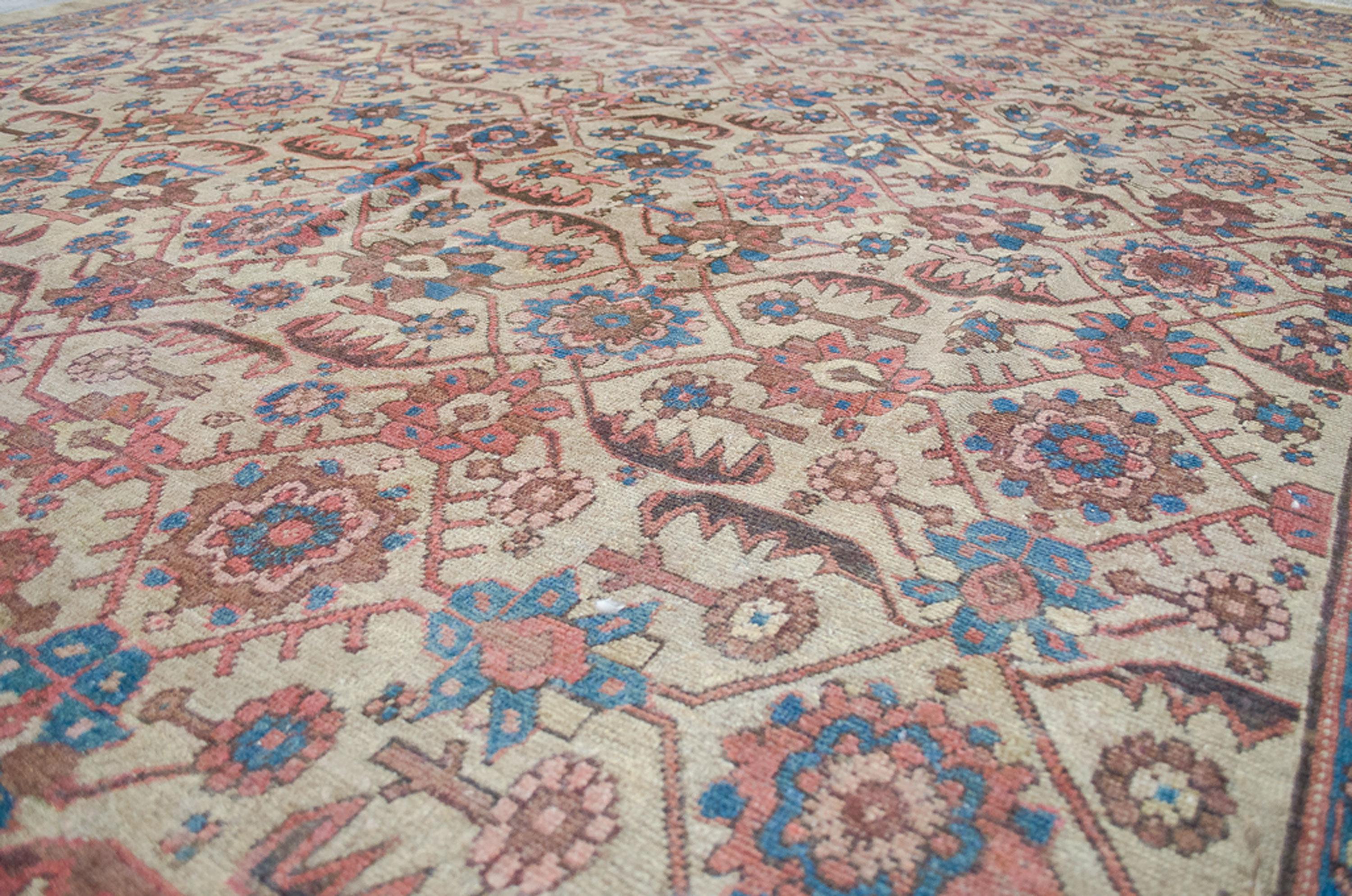 Antiker Bakhshaysh-Teppich 352x300cm im Angebot 4