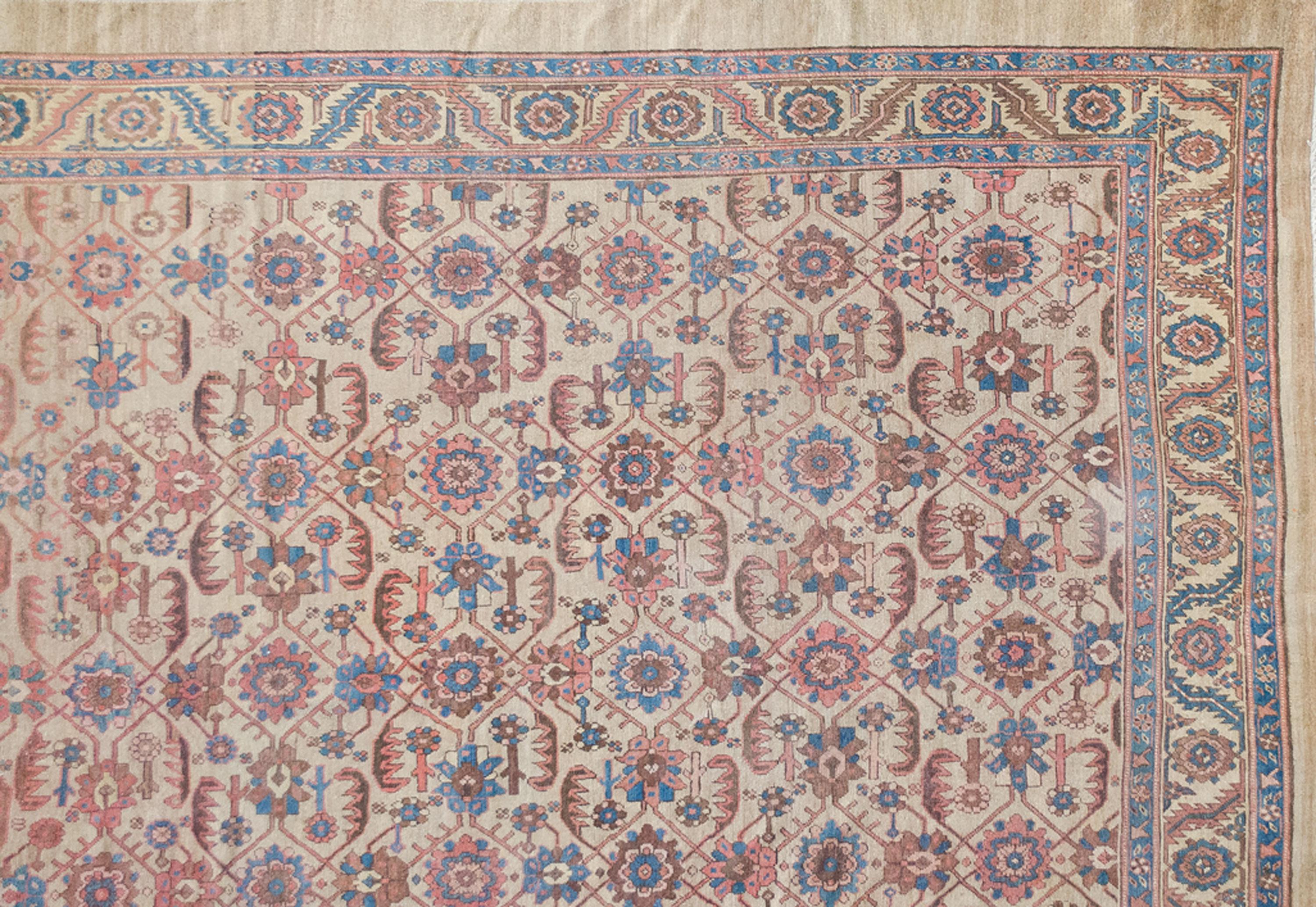 Antiker Bakhshaysh-Teppich 352x300cm (Gewebt) im Angebot