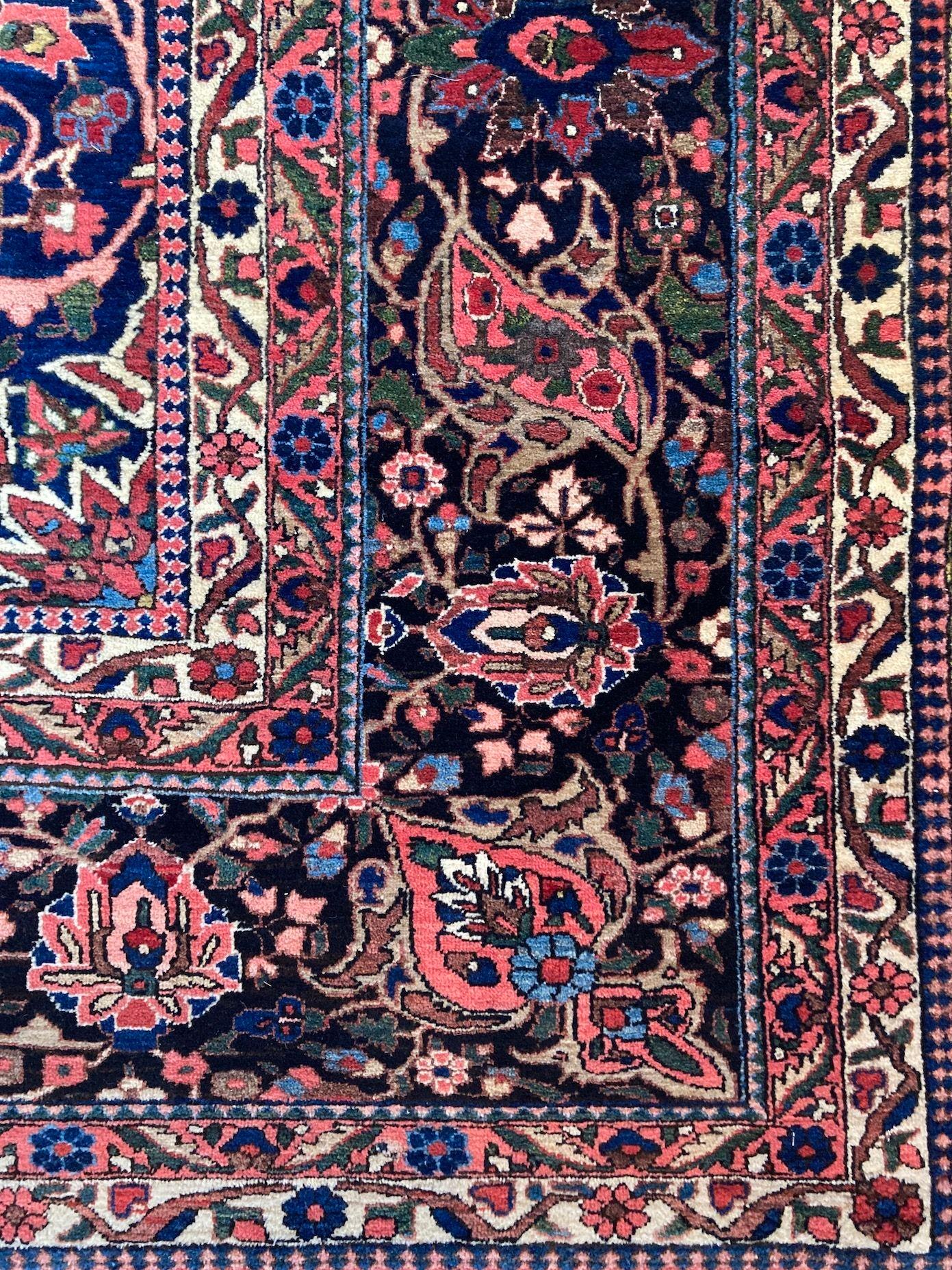 Antiker Bakhtiar-Teppich 4,33 m x 3,06 m im Angebot 1