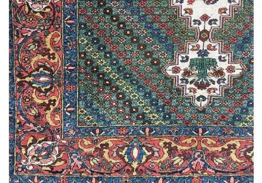 Wool Antique Bakhtiar Rug 2.05m X 1.37m For Sale