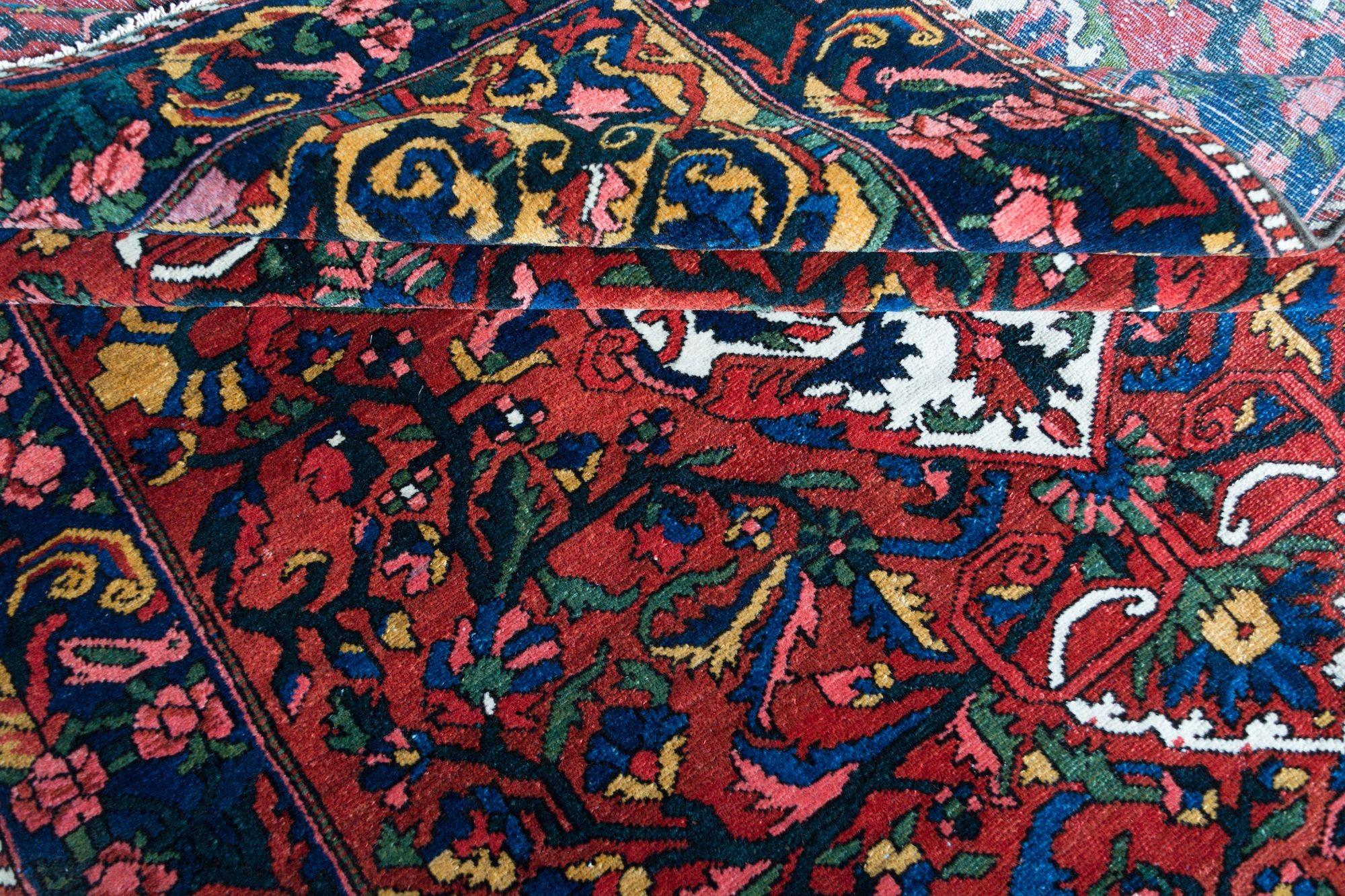 Antique Bakhtiar Rug For Sale 5