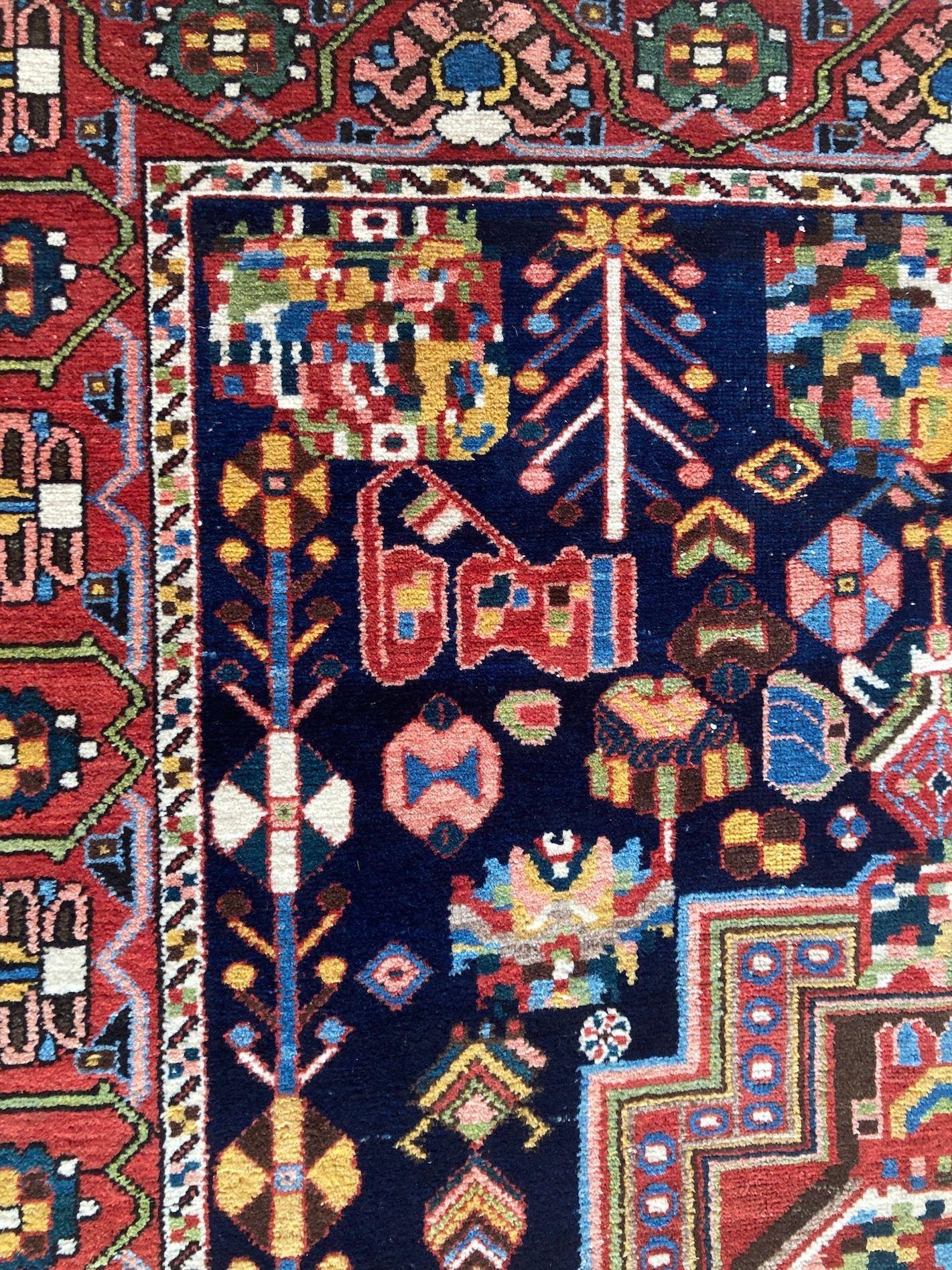 Tappeto antico Bakhtiar 2,06 m x 1,41 m in vendita 6