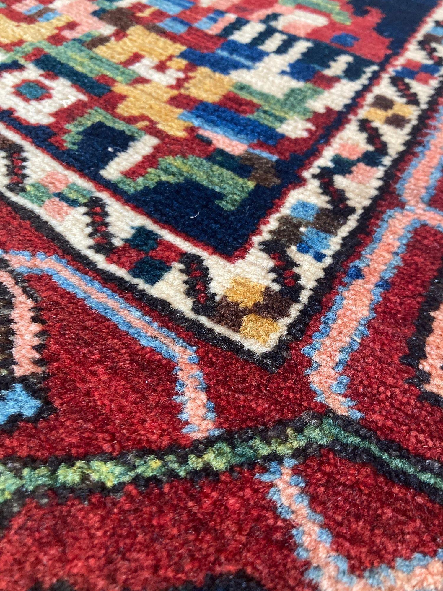 Tappeto antico Bakhtiar 2,06 m x 1,41 m in vendita 4
