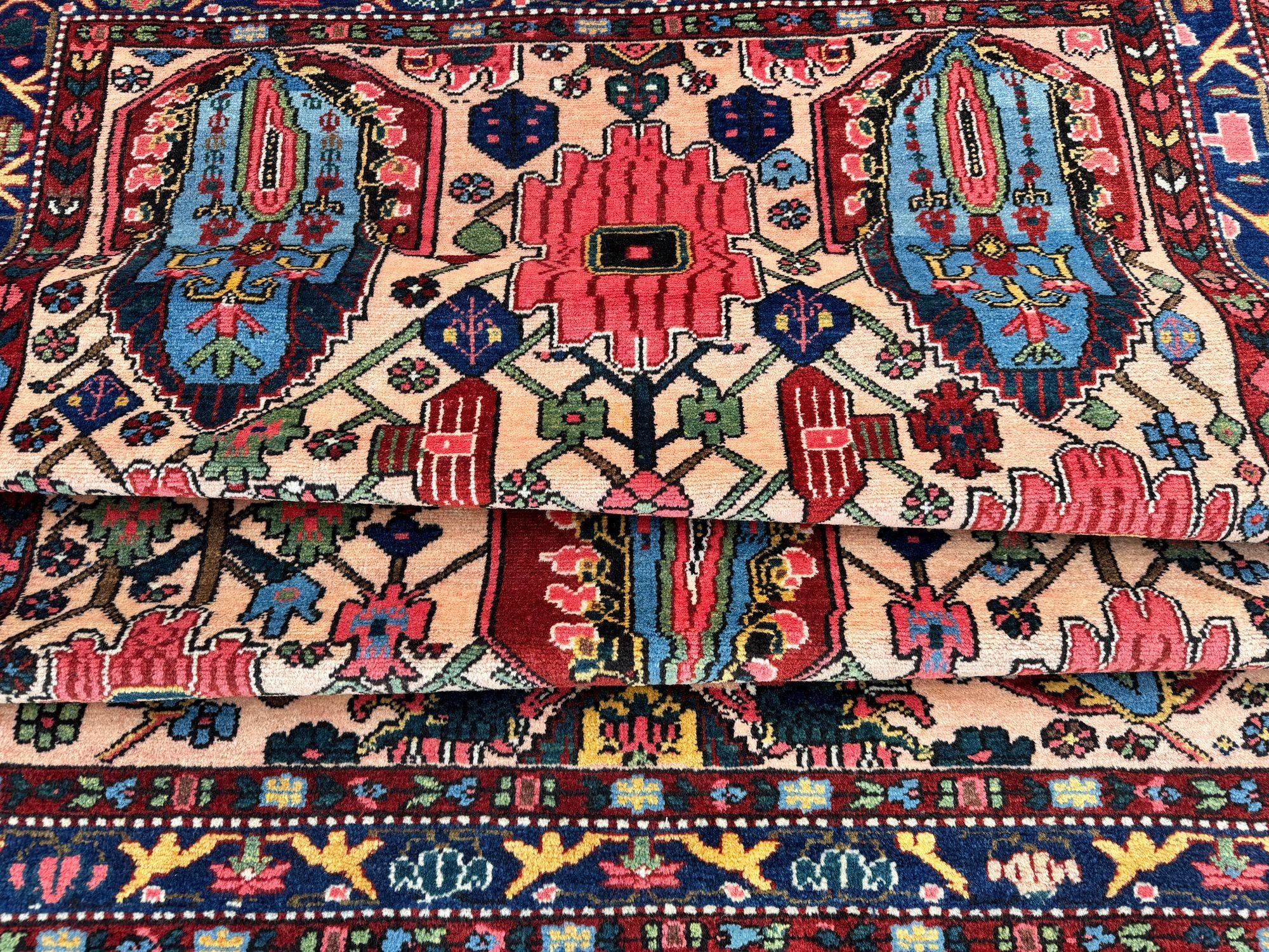 Tappeto antico Bakhtiar 2,08m x 1,43m in vendita 11