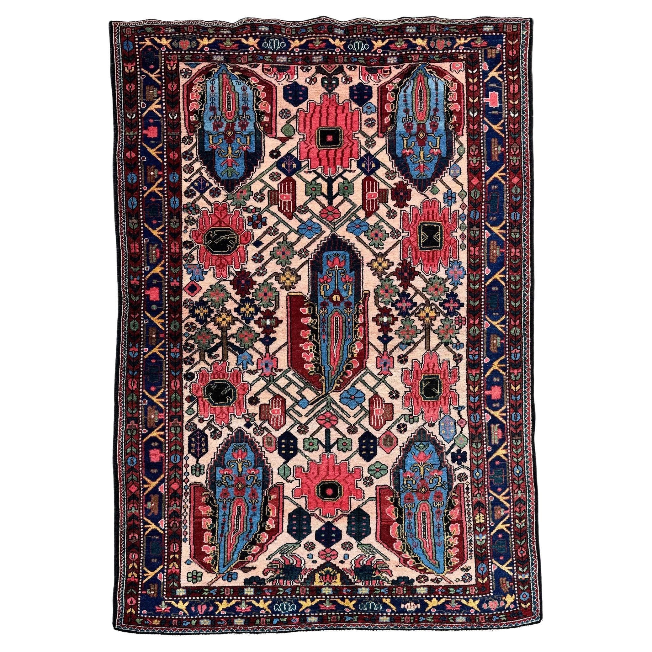 Antiker Bakhtiar-Teppich 2,08 m x 1,43 m