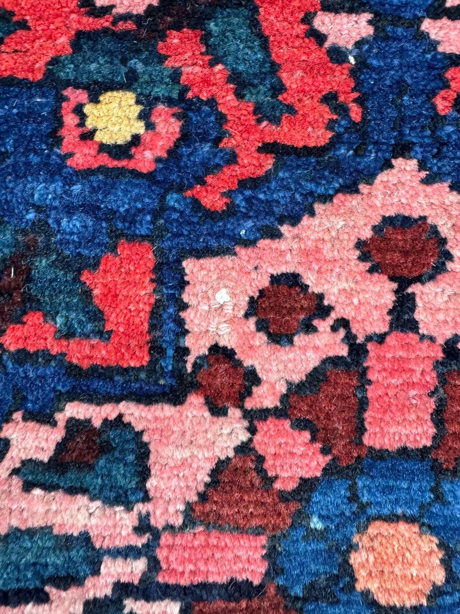 Tapis Bakhtiar ancien 2,13 m x 1,36 m en vente 14