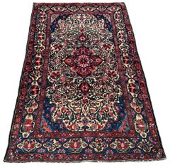 Antique Bakhtiar Rug 2.13m x 1.36m