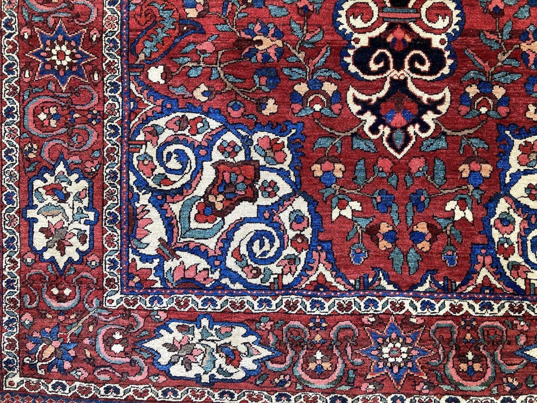 Antique Bakhtiar Rug For Sale 1