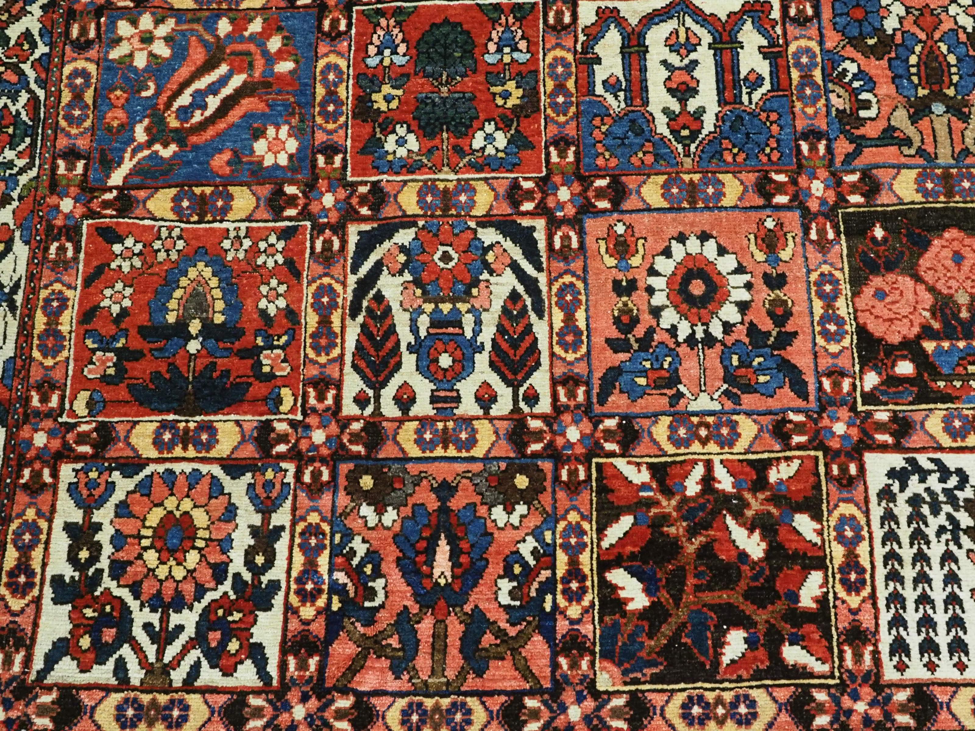 Antique Bakhtiari carpet of the 'garden' design, circa 1900 For Sale 2