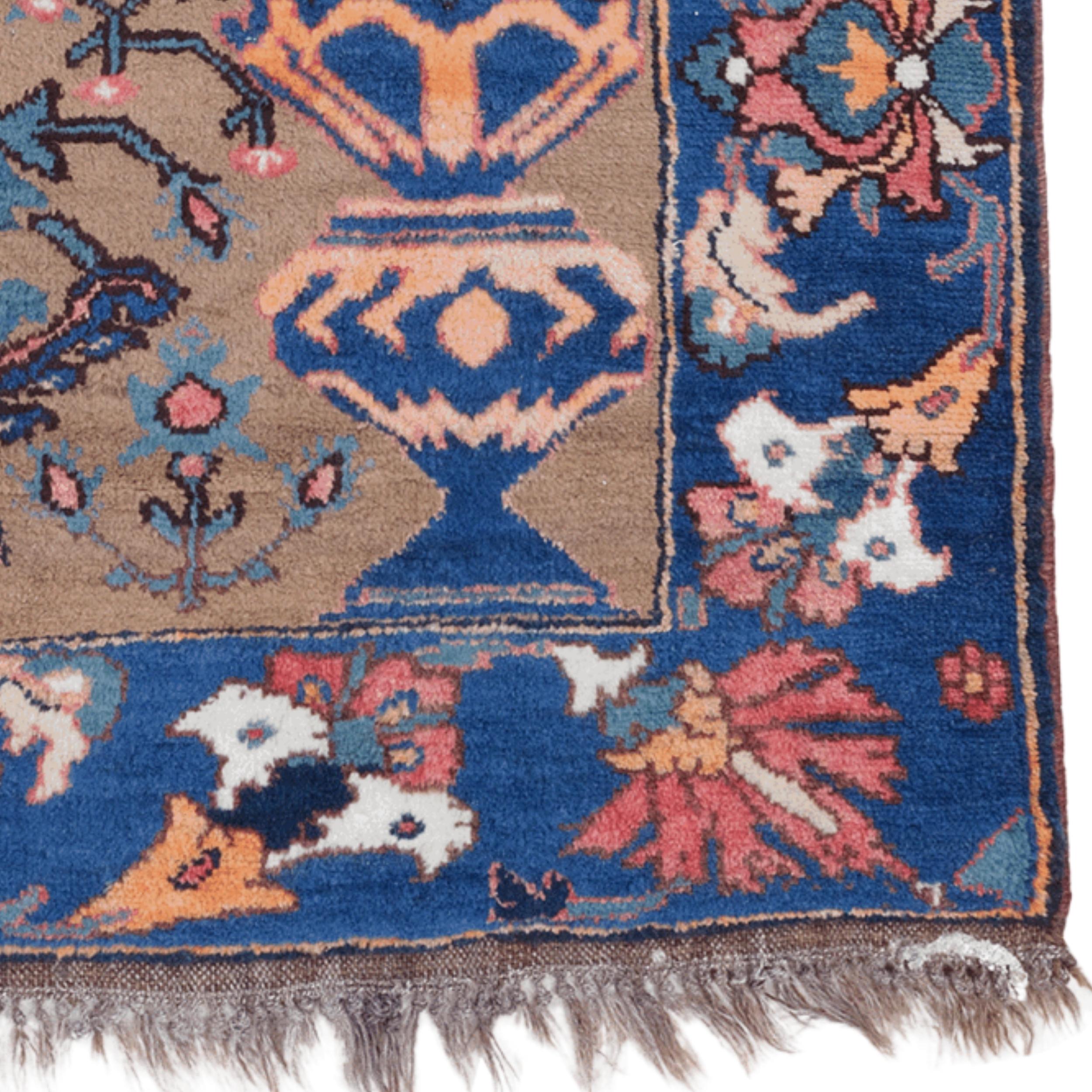 Tappeto antico Bakhtiari - Fine del XIX secolo In condizioni buone in vendita a Sultanahmet, 34