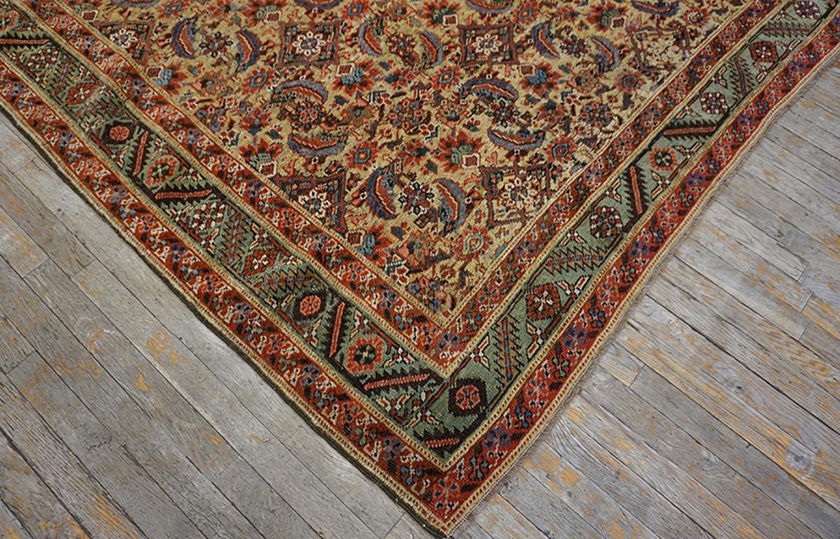 Hand-Knotted 19th Century N.W. Persian Bakshaiesh Carpet ( 5'9