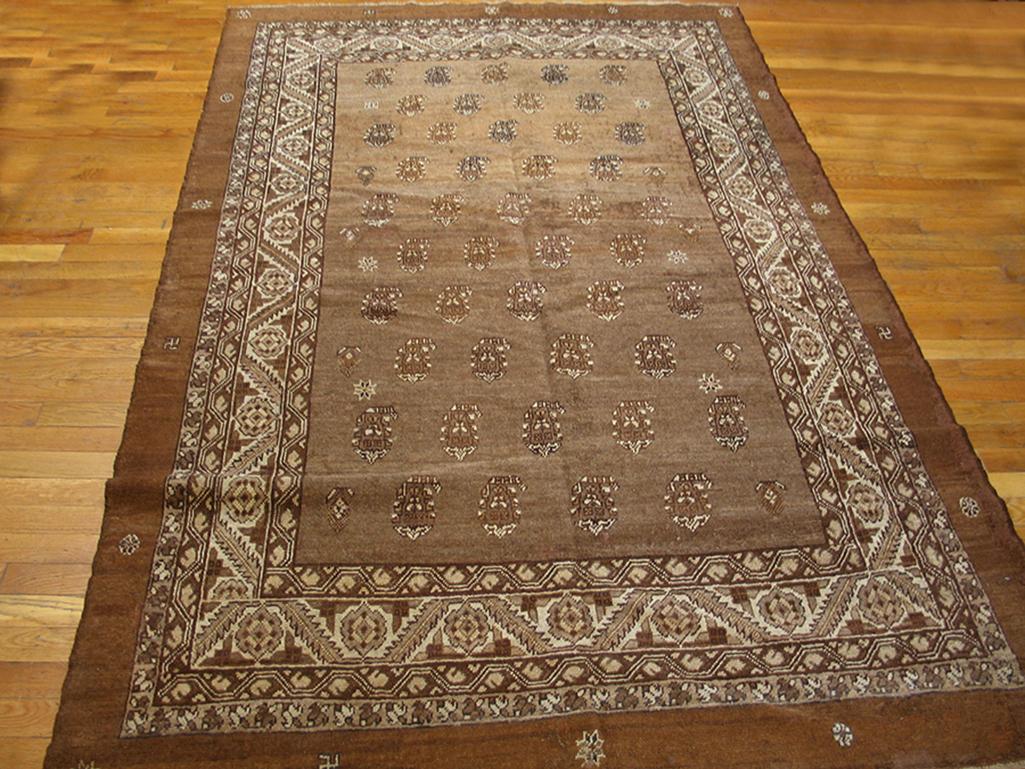 Antique Bakshaiesh rug with 4'10