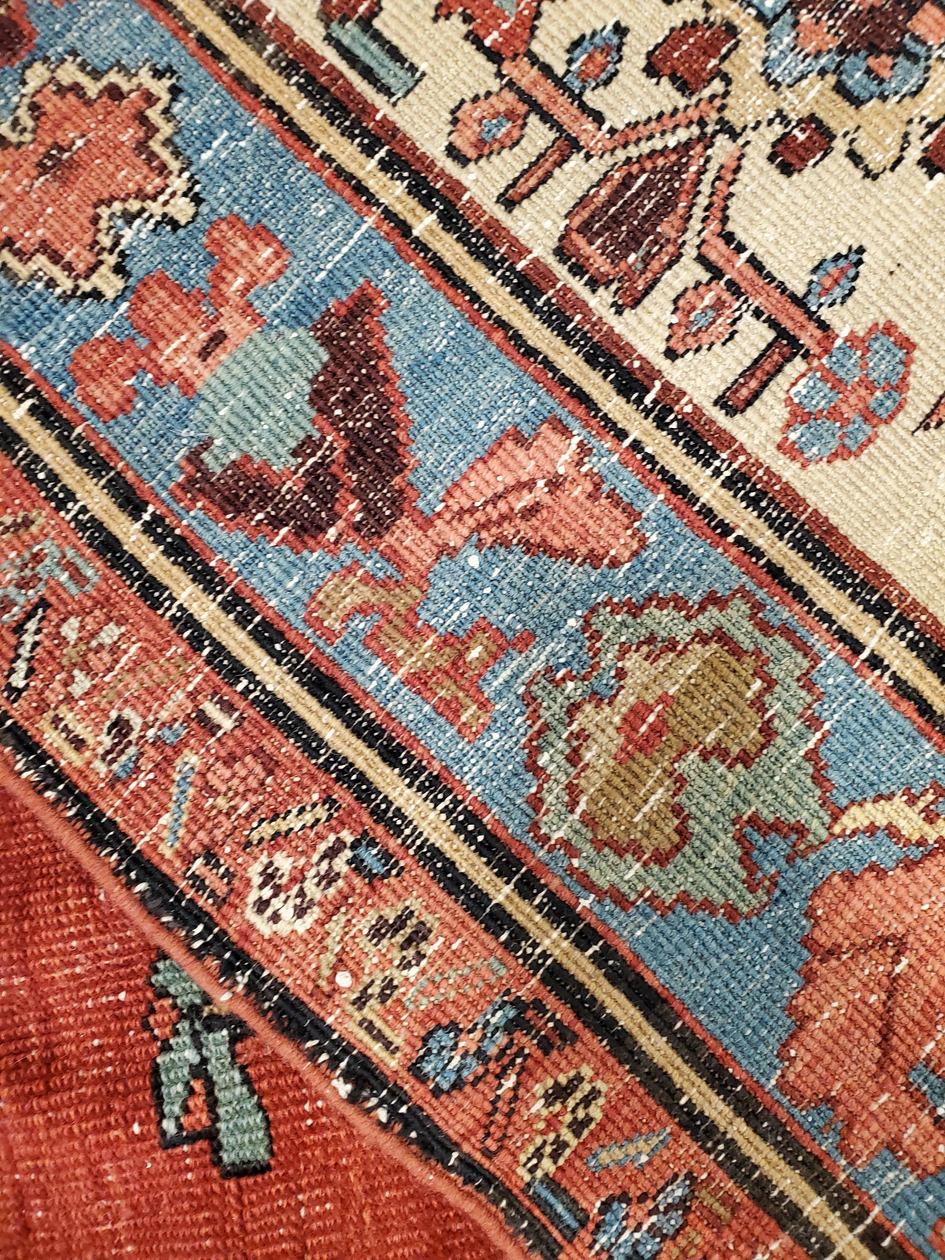 Antique Bakshaish Carpet, Oriental Persian Handmade in Ivory, Blue and Red For Sale 7