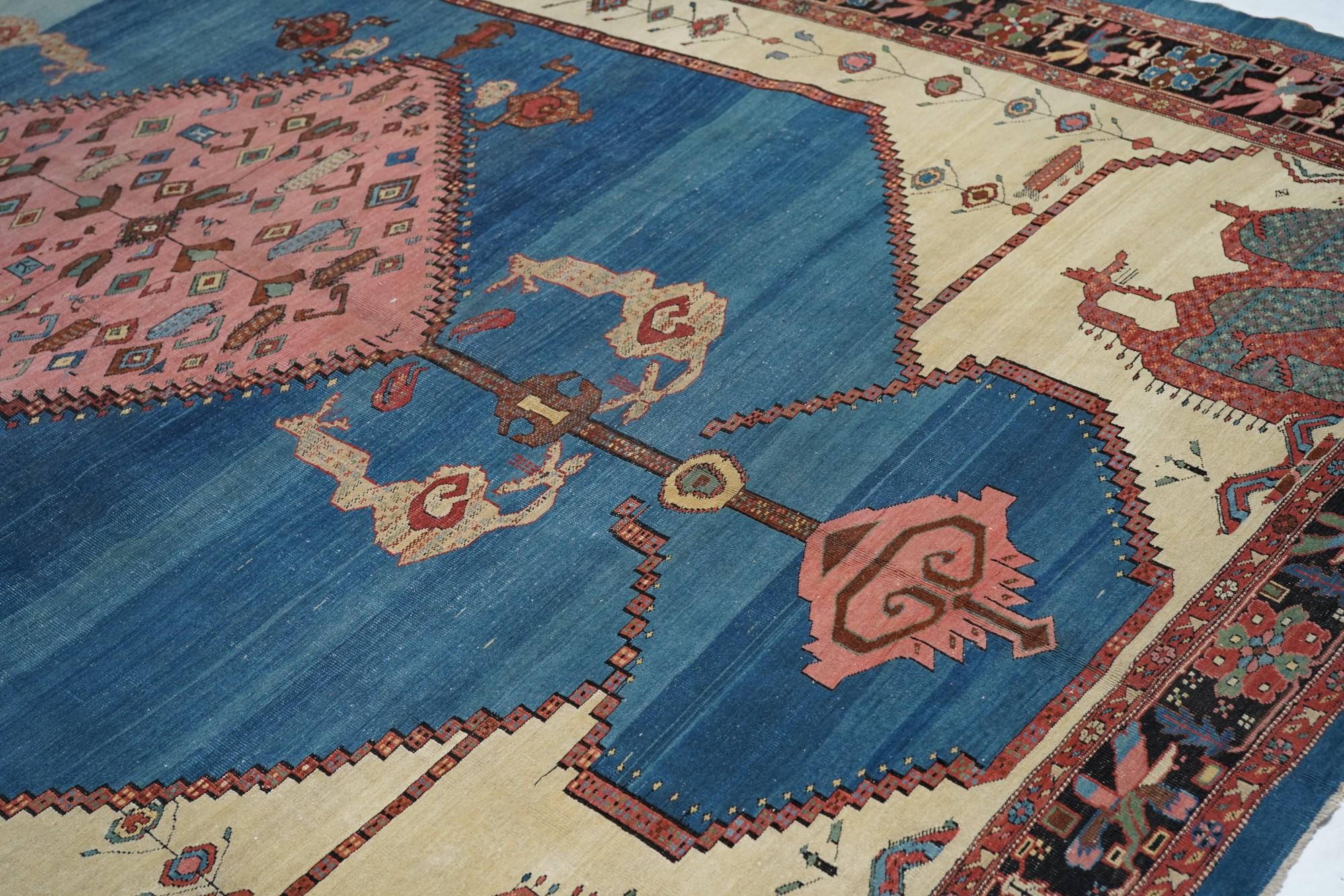 Antique Bakshaish Rug In Good Condition For Sale In New York, NY