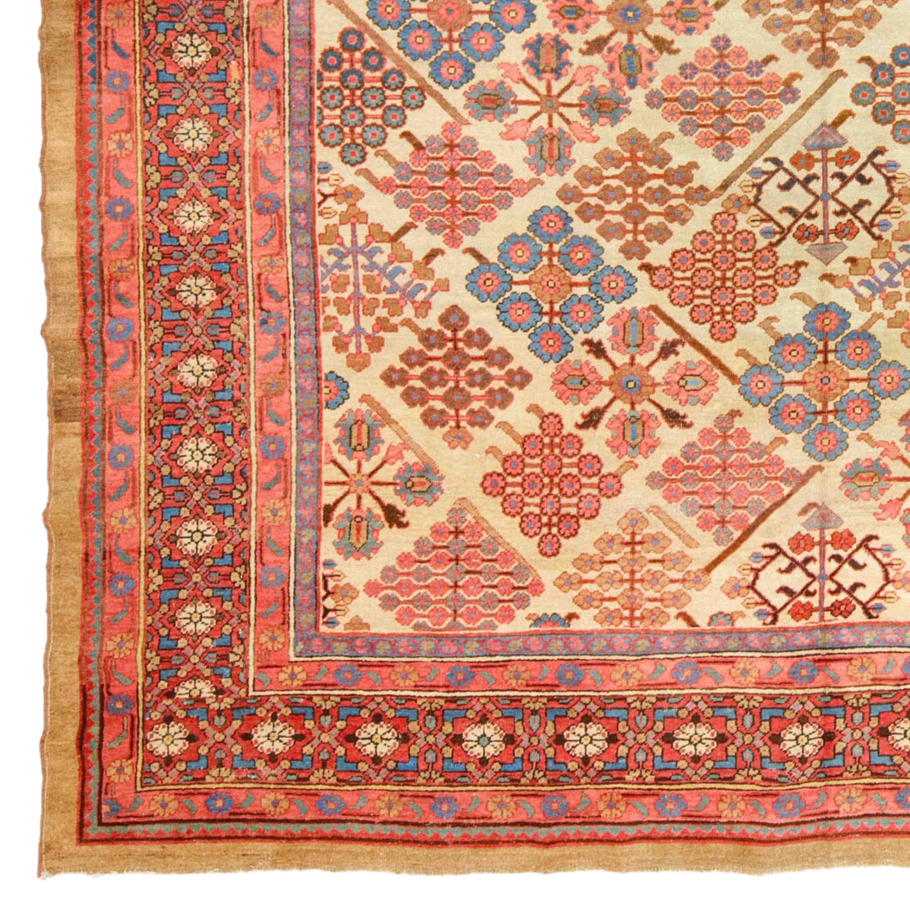 Late of the 19th Century Bakshaish Rug
Size: 345x435 cm

This impressive late 19th-century Bakshaish Tapestry is a masterpiece reflecting the elegant and sophisticated craftsmanship of a historic period.

Rich Patterns: The carpet is decorated with