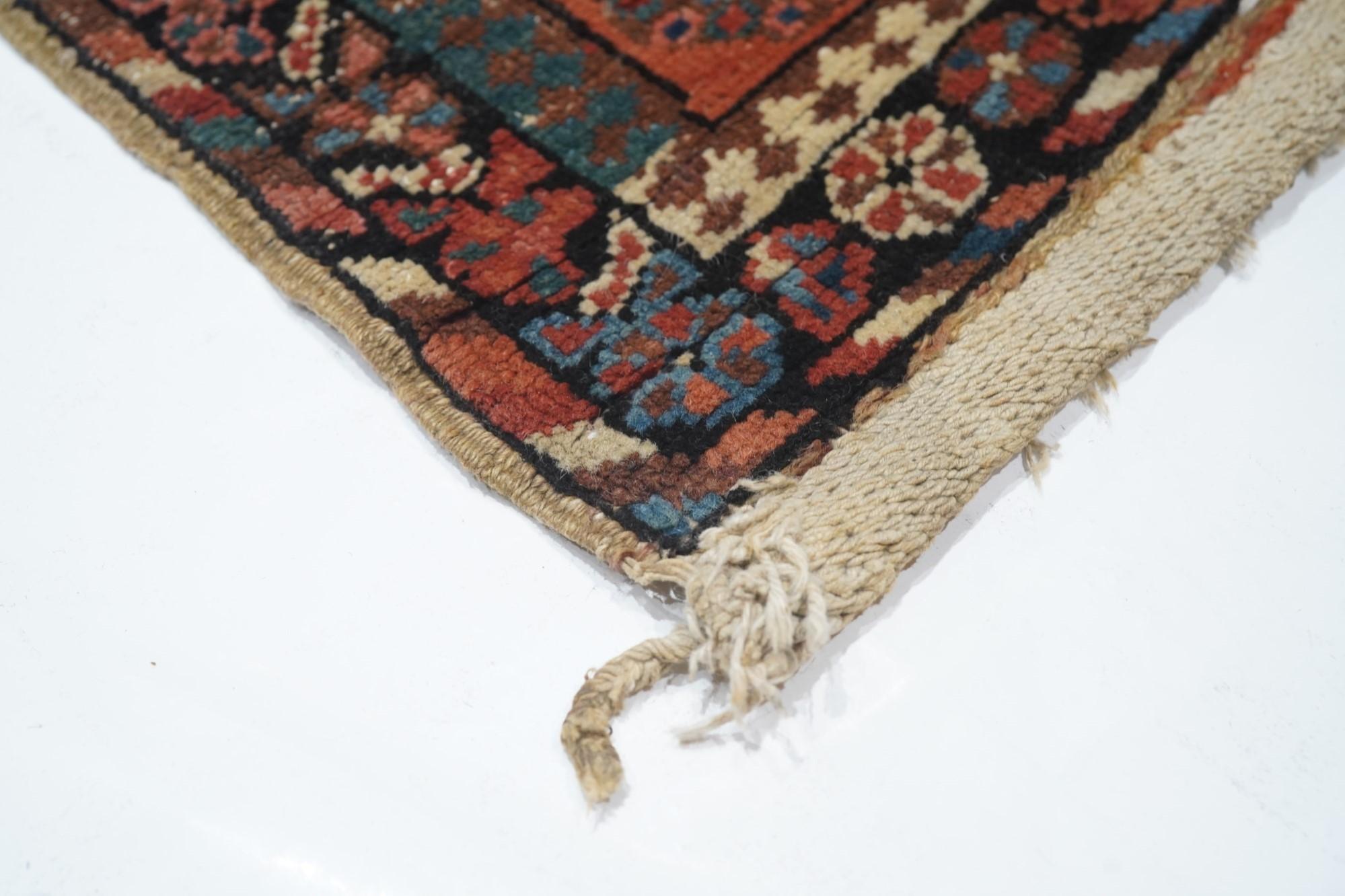 Antique Bakshaish Runner In Good Condition For Sale In New York, NY