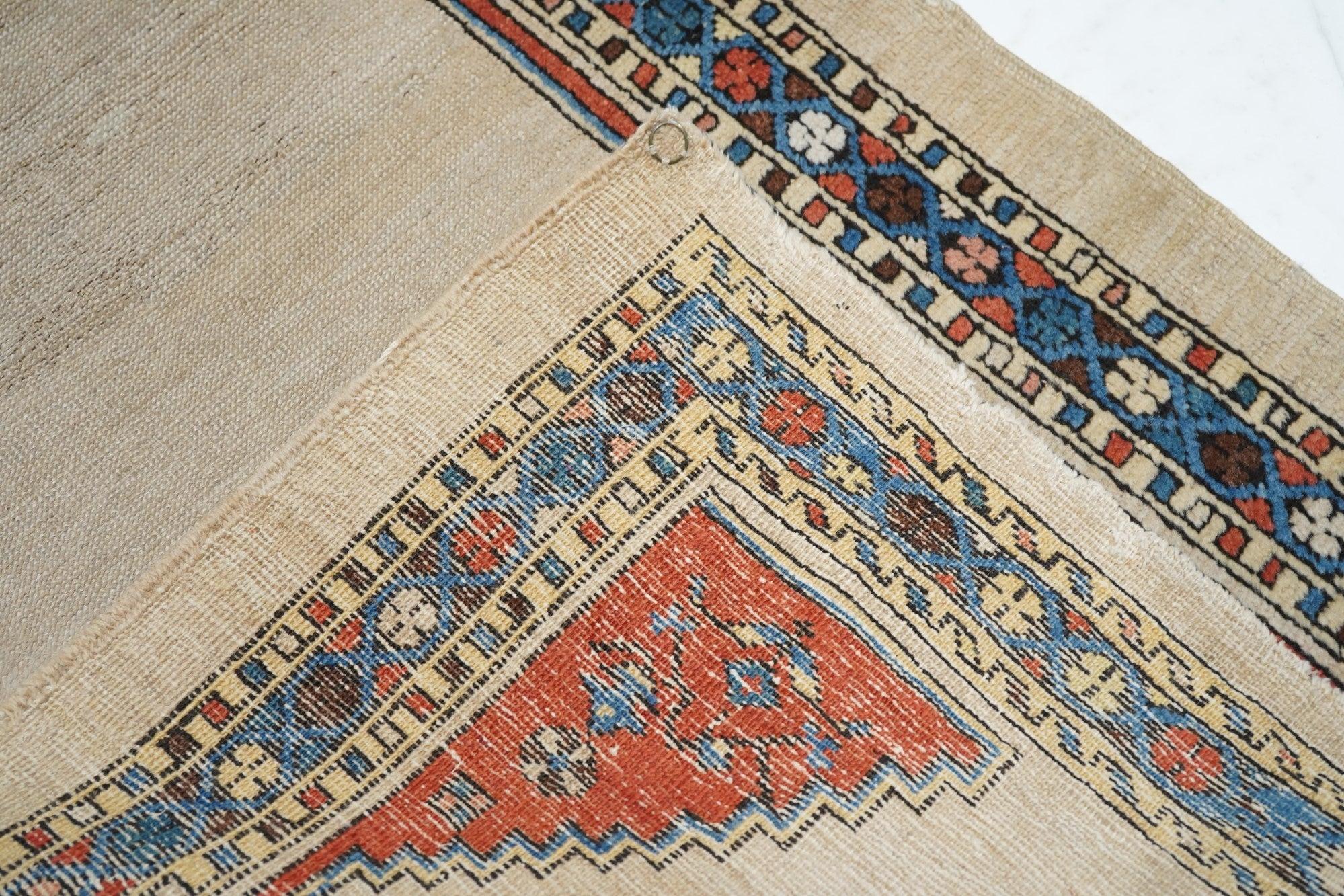 Antique Bakshayesh Rug 2'6'' x 4'3'' For Sale 2