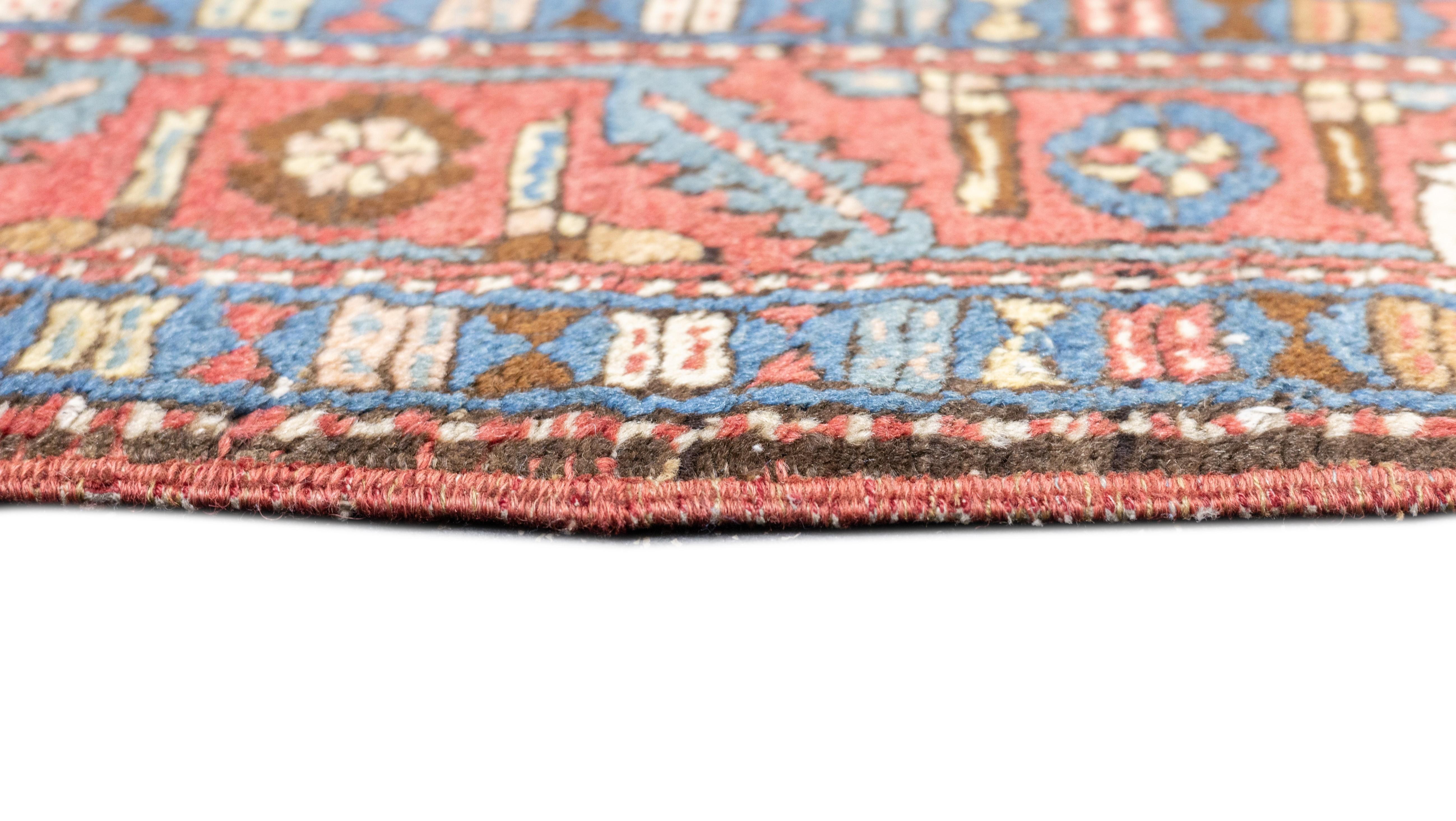Antiker Bakshayesh-Teppich 3' x 12'11'' (19. Jahrhundert) im Angebot