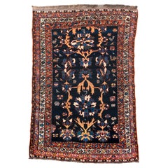 Antiker Baktiary-Teppich mit Blumenmuster