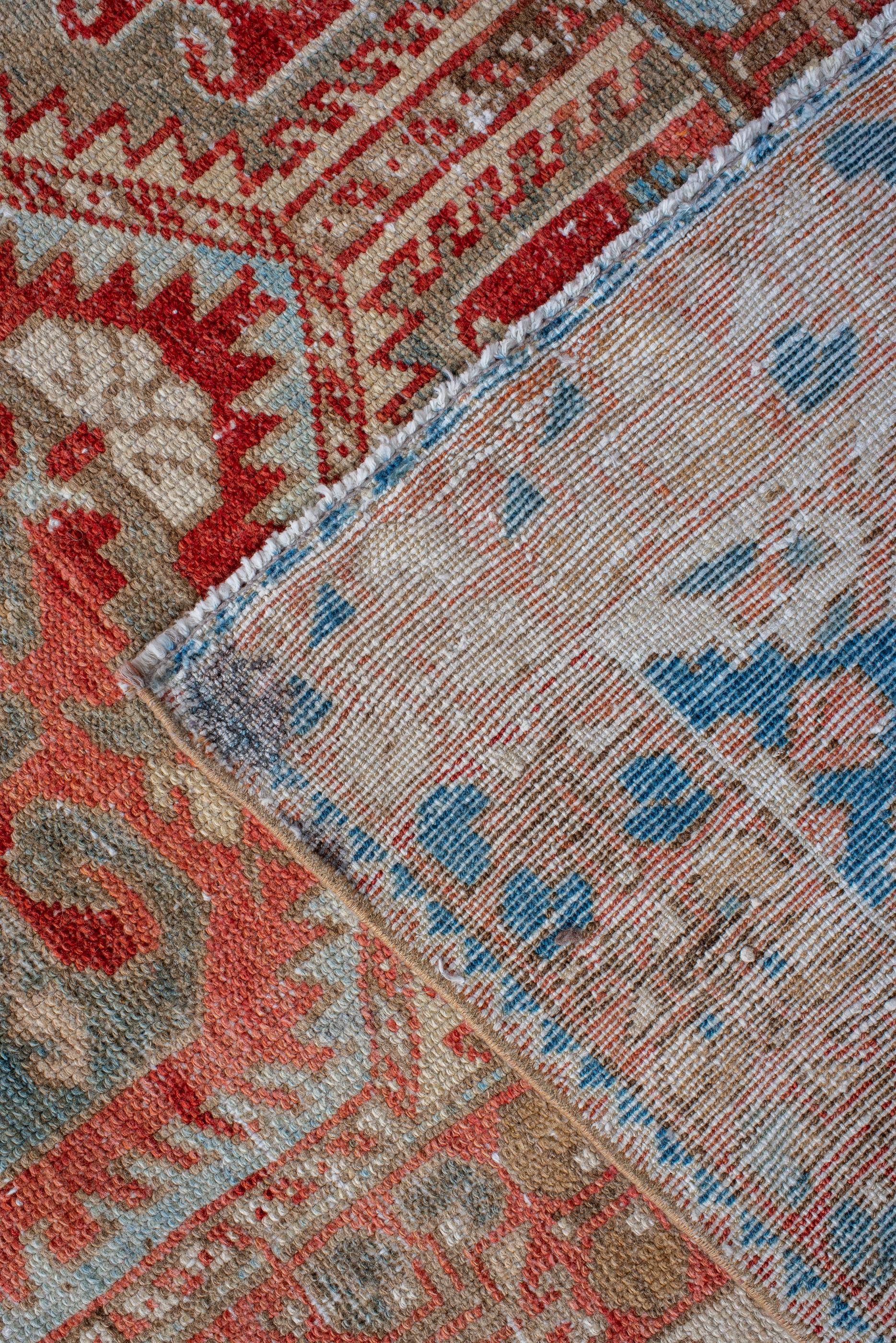 20ième siècle Baktiary ancien aux couleurs rustiques