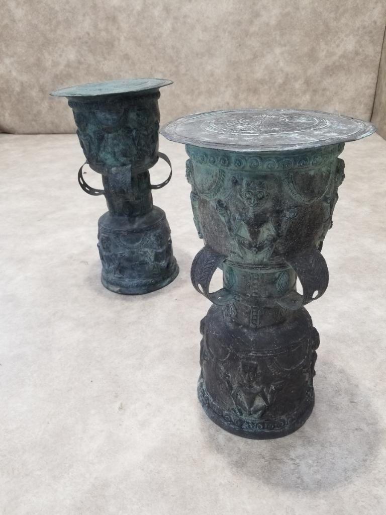 Taburete/plantero de jardín de tambor de lluvia de bronce martillado balinés antiguo - Juego de 2 8