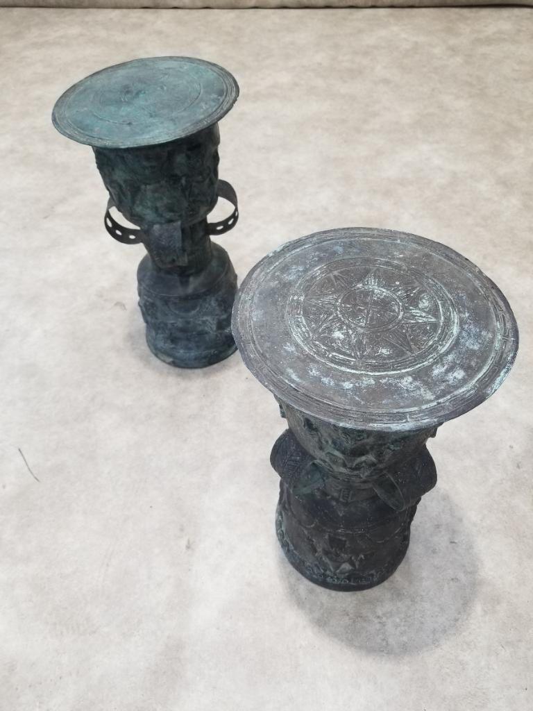 Taburete/plantero de jardín de tambor de lluvia de bronce martillado balinés antiguo - Juego de 2 9