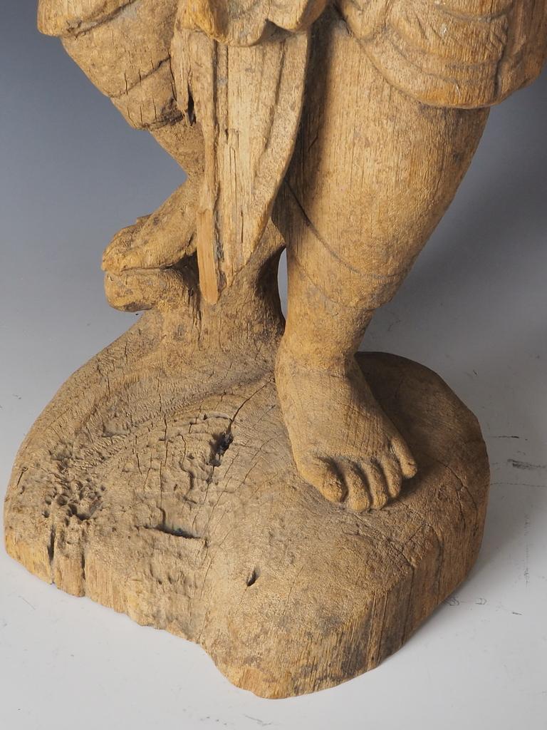 Antique Balinese Hand-Carved Sculpture of a Young Dancer For Sale 5