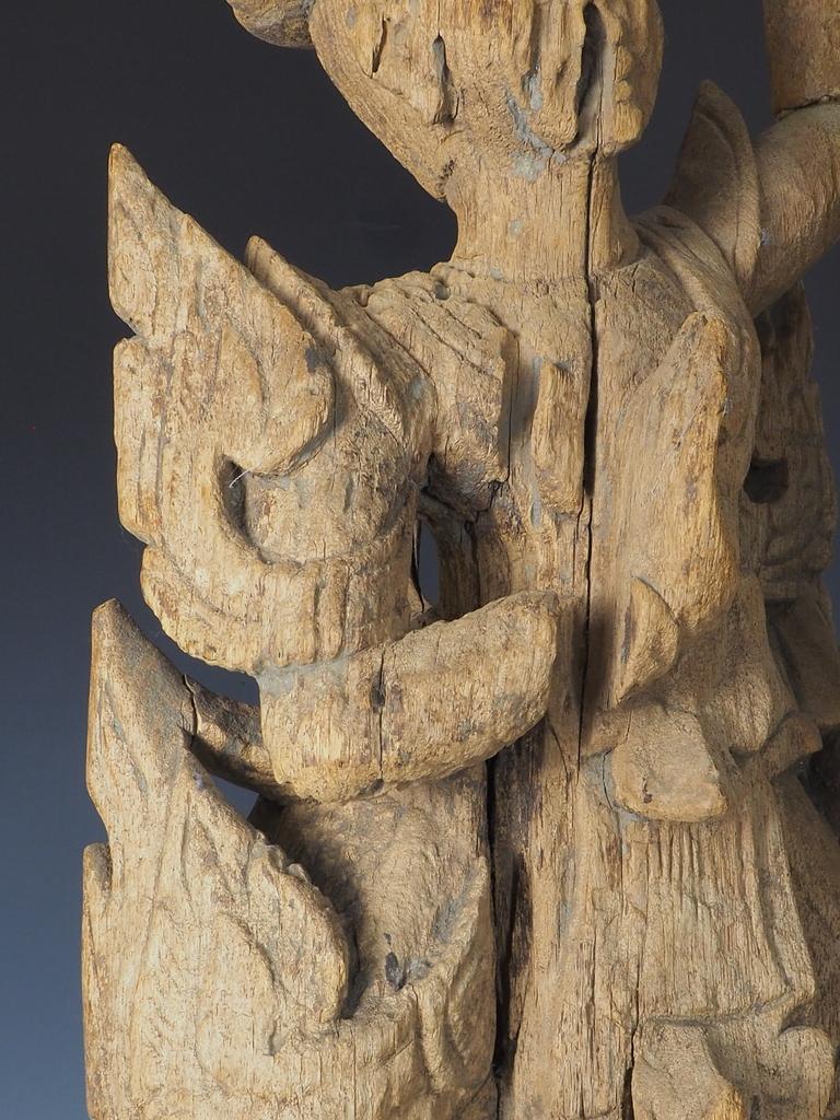 Antique Balinese Hand-Carved Sculpture of a Young Dancer For Sale 7