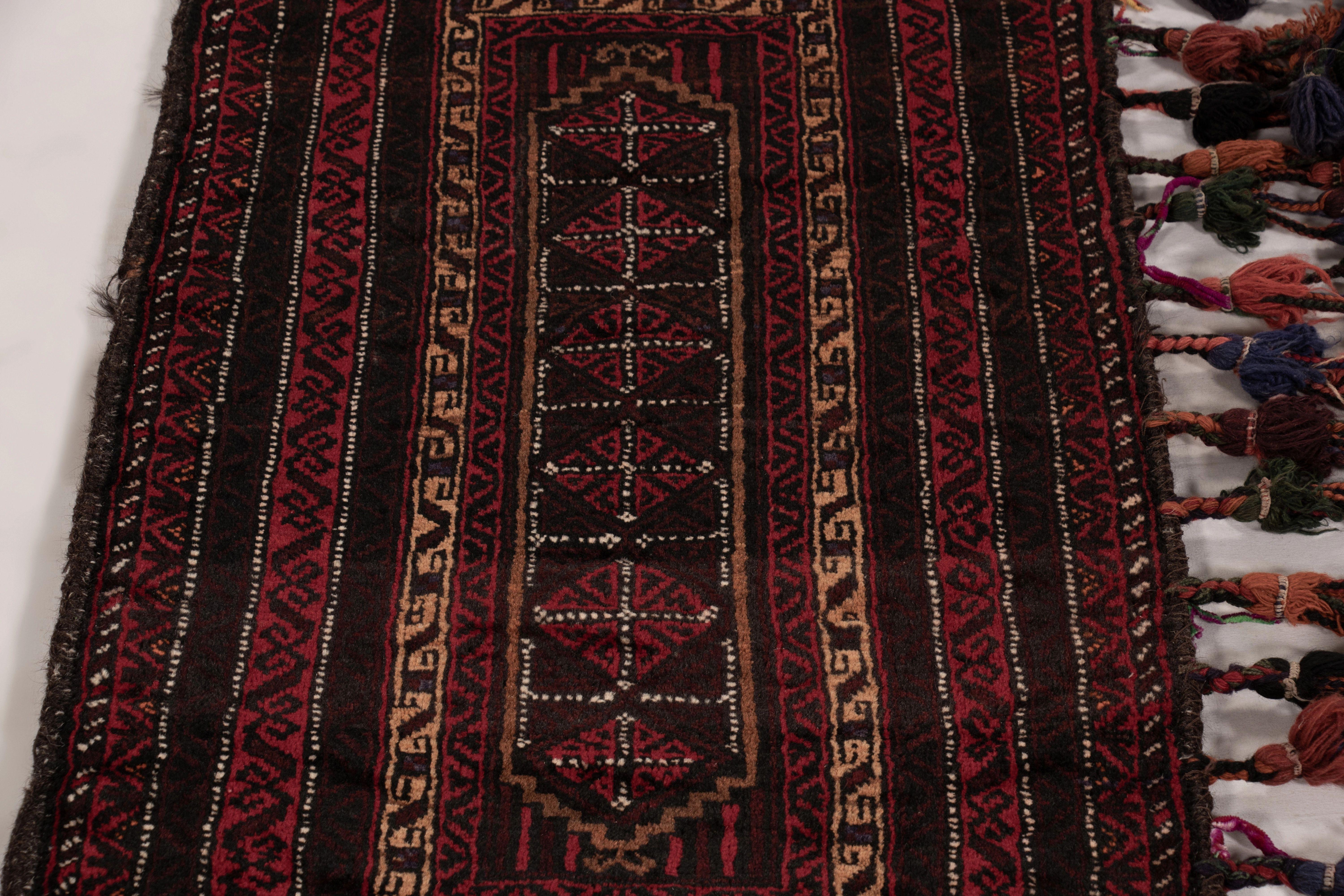 Tribal Textile tribal ancien Balisht Motifs géométriques polychromes - Rug & Kilim en vente