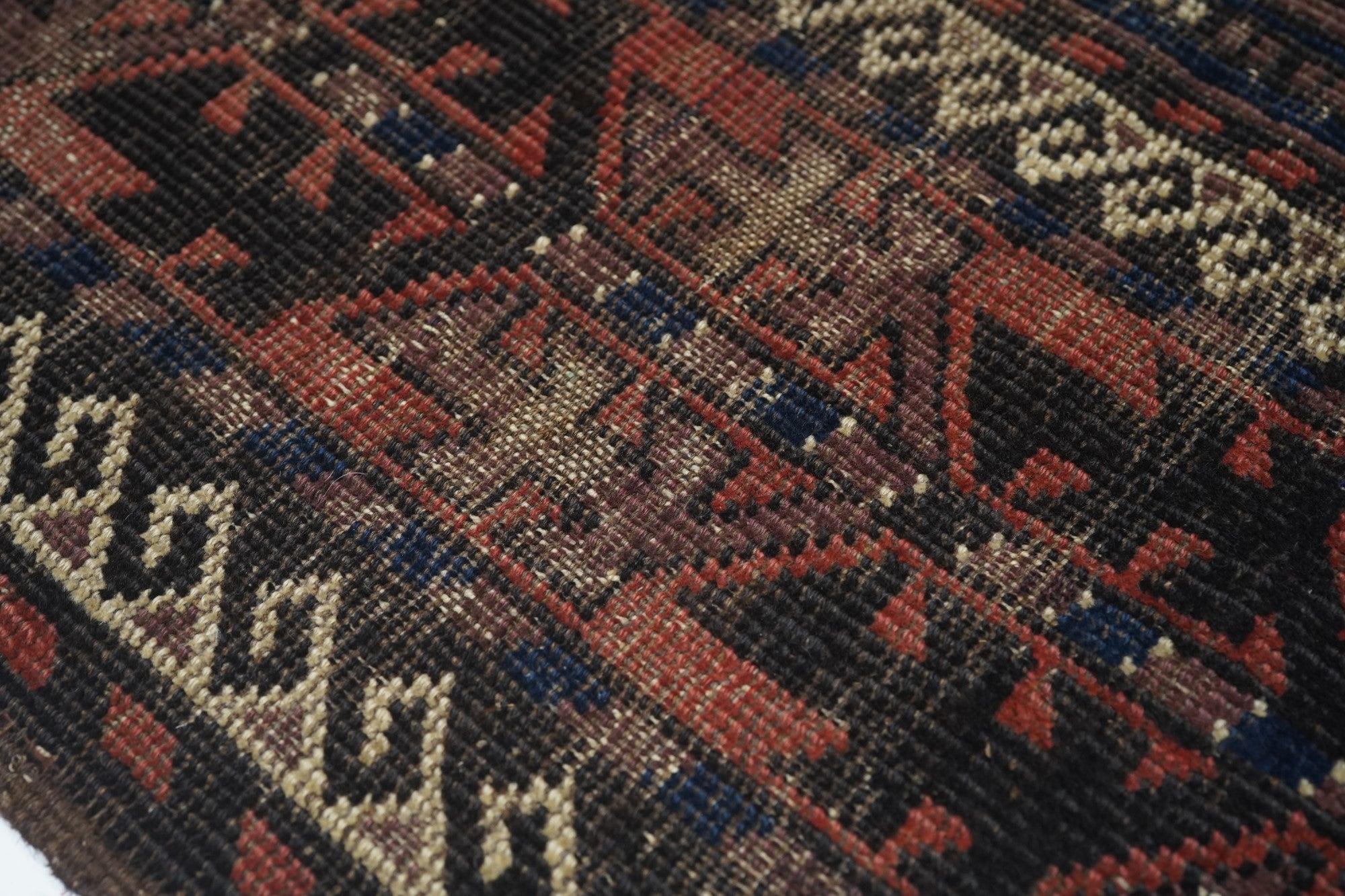 Antique Balouch Rug 2'10'' x 5'7'' In Good Condition For Sale In New York, NY