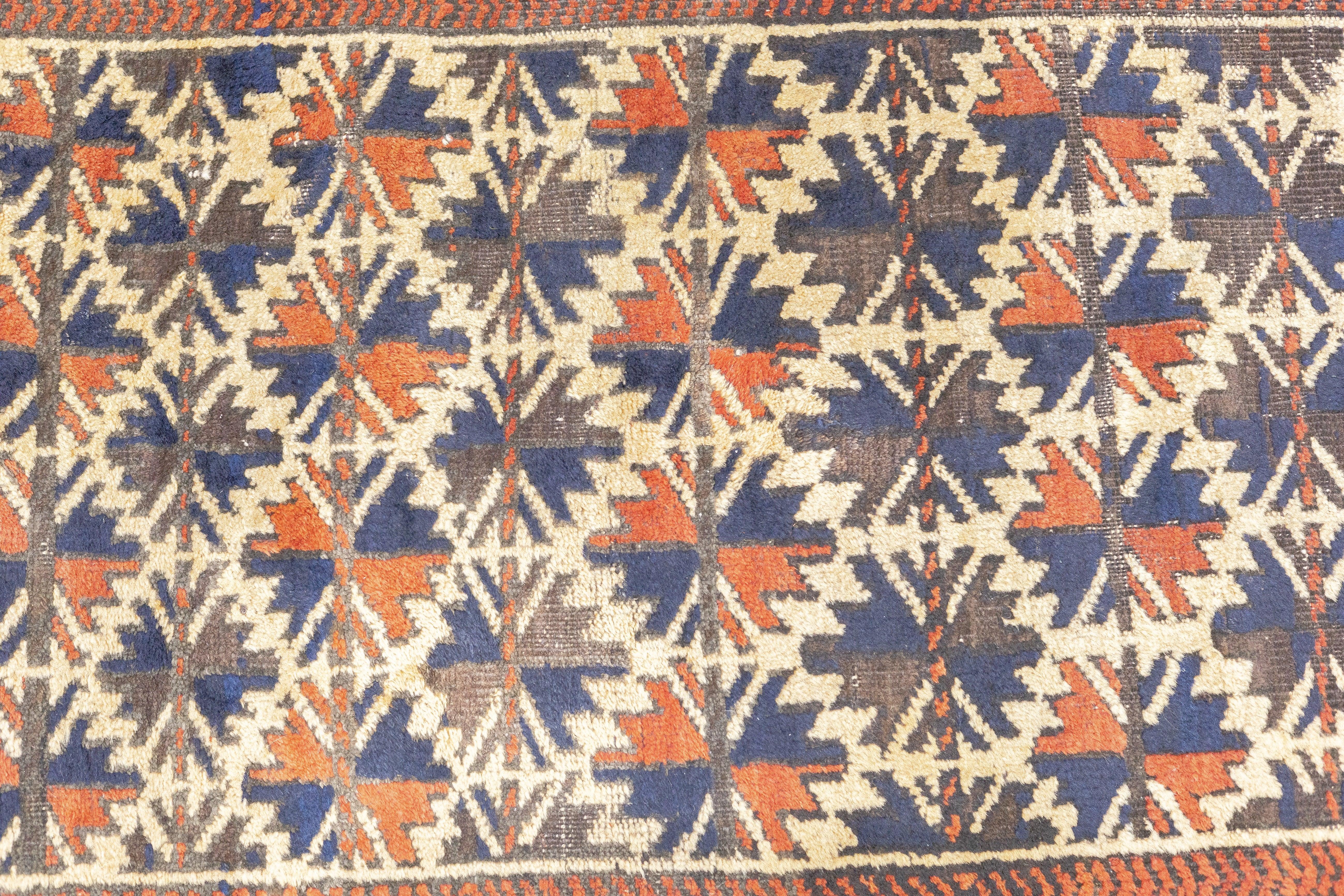 XIXe siècle Tapis Balouch antique 2'3'' x 2'11'' en vente