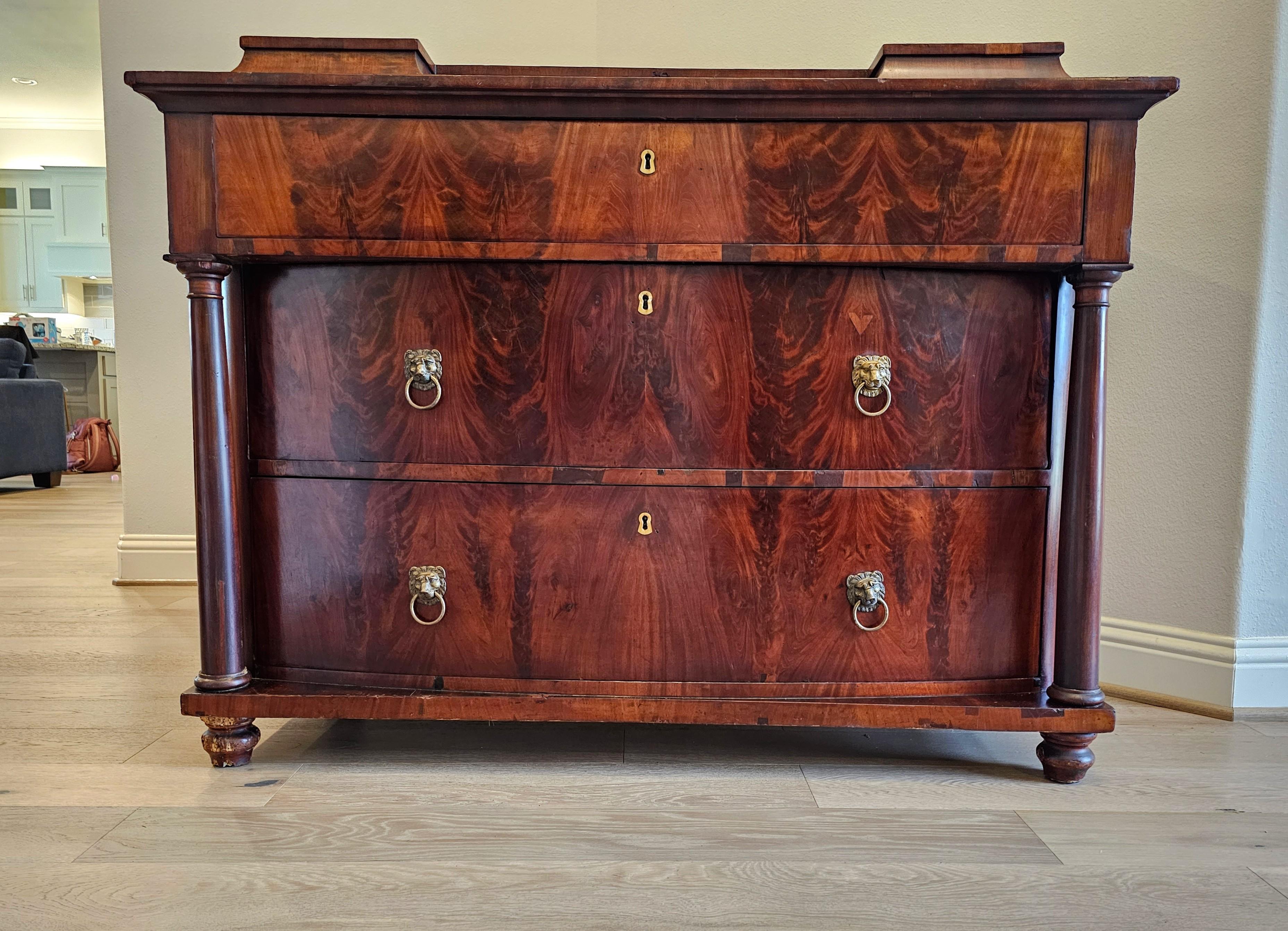 Antique Baltic Empire Biedermeier Period Flame Mahogany Chest of Drawers For Sale 2