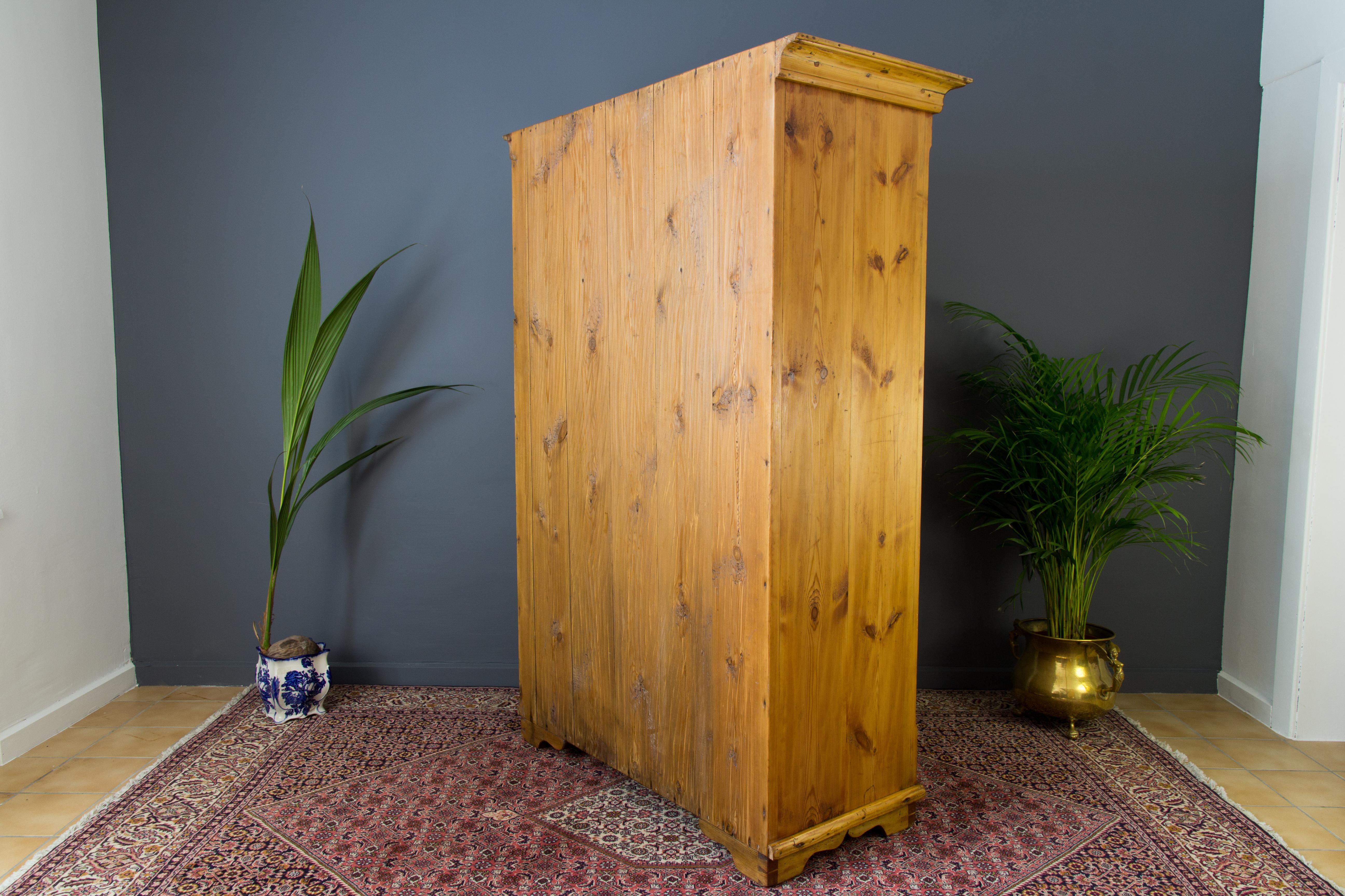 Early 20th Century Antique Baltic Pine One-Door Armoire